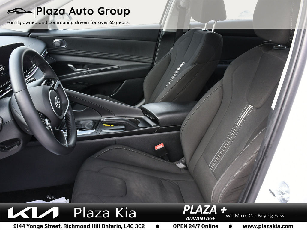 2023 Hyundai Elantra Preferred Clean Carfax|One Owner|Dealer Certified|