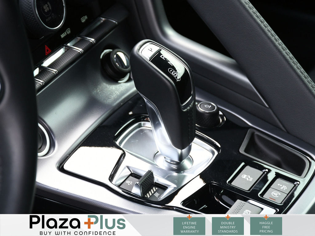 2021 Jaguar F-TYPE P300 Certified | Navigation | Leather