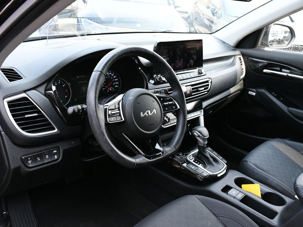 2023 Kia Seltos SX Turbo CPO | Low Mileage | Apple Carplay | Android Auto | Backup Camera