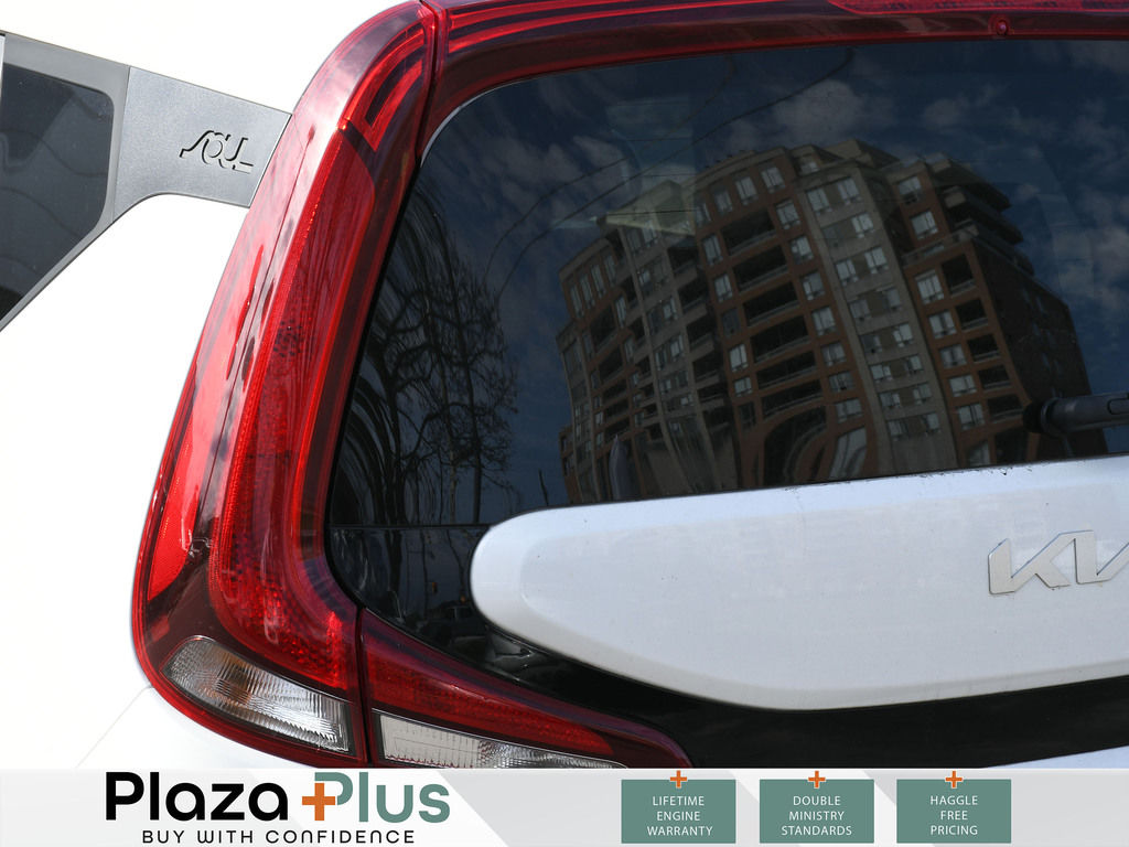 2022 Kia Soul EX CPO | Apple Carplay | Android Auto | Blind Spot Monitor | Backup Camera | Low Mileage