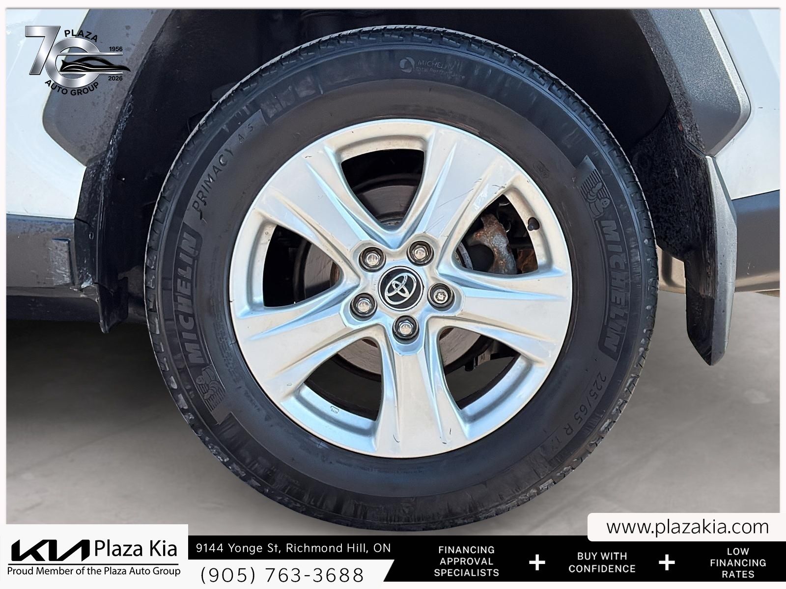 Photo 2019 Toyota RAV4 XLE #7