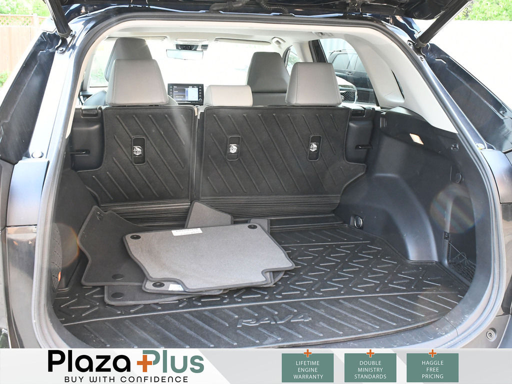 2021 Toyota RAV4 Limited Certified | Navigation | Wireless Charging | Lane Departure Assist