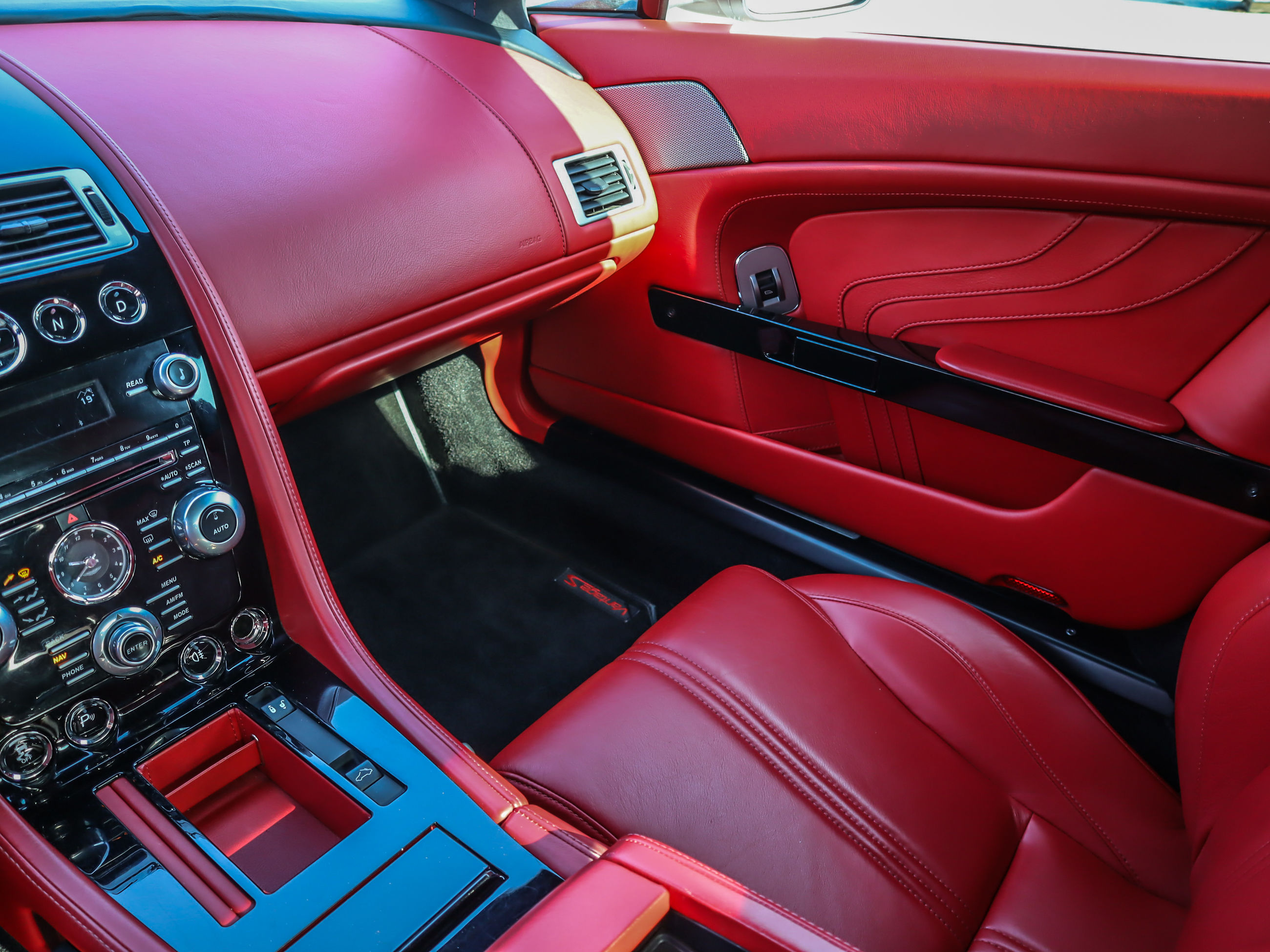 2014 Aston Martin V8 Vantage S