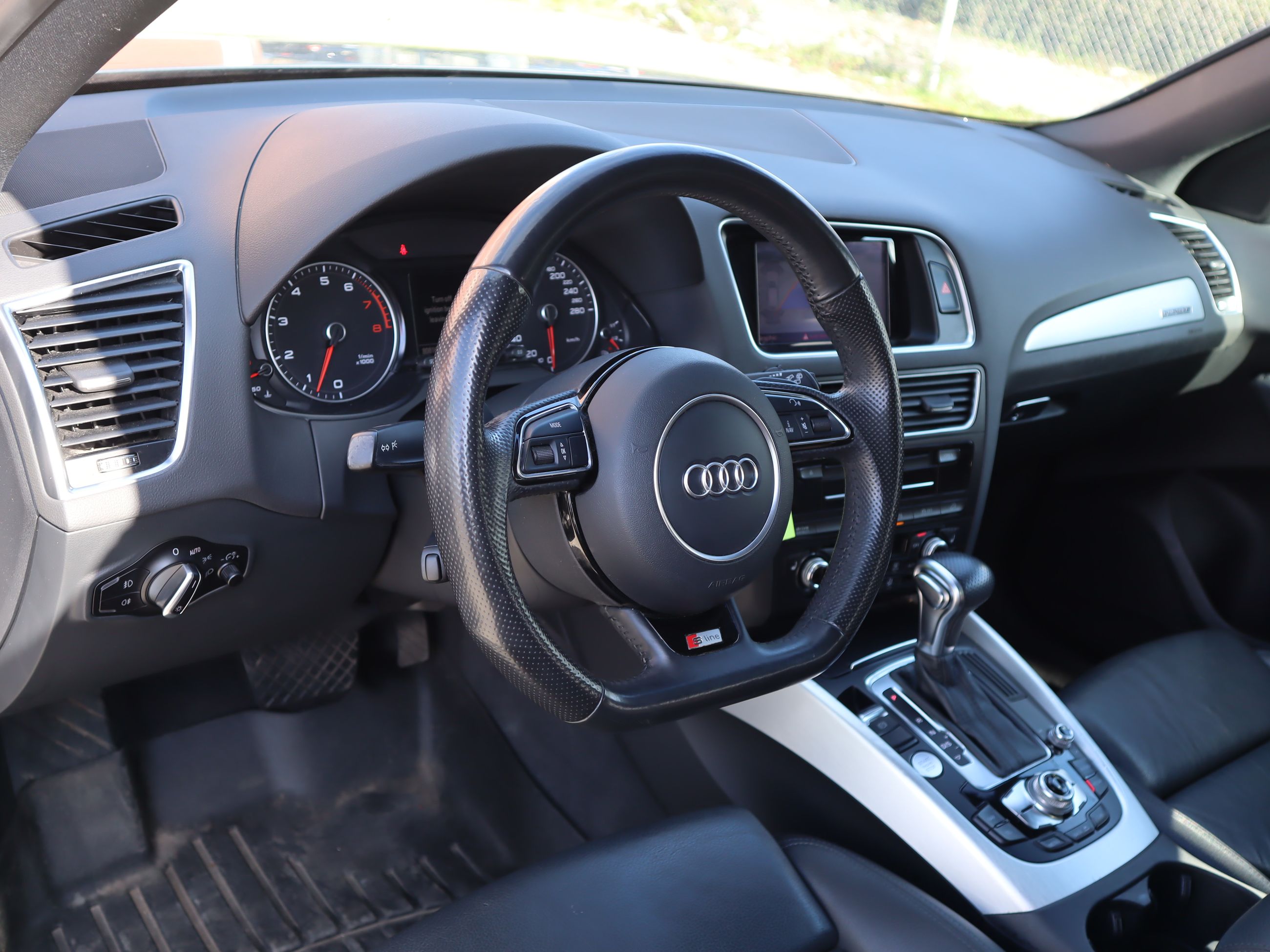 Audi Q5  2015 à Vancouver, Colombie-Britannique