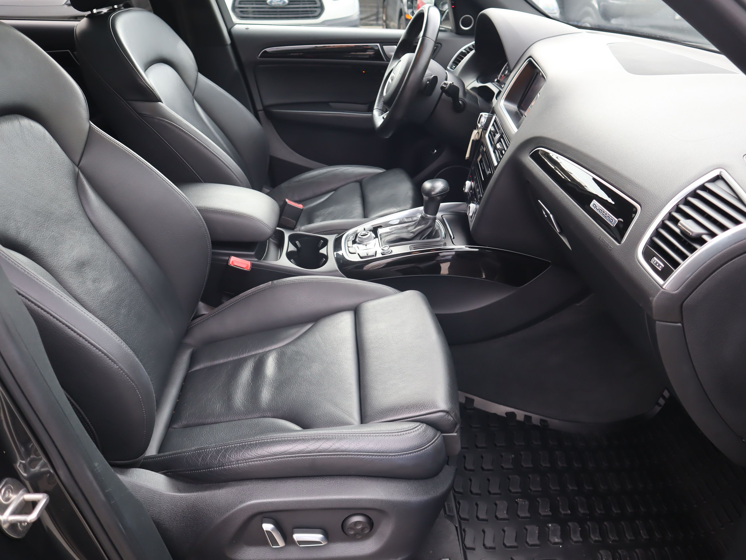 Audi Q5  2017 à Vancouver, Colombie-Britannique