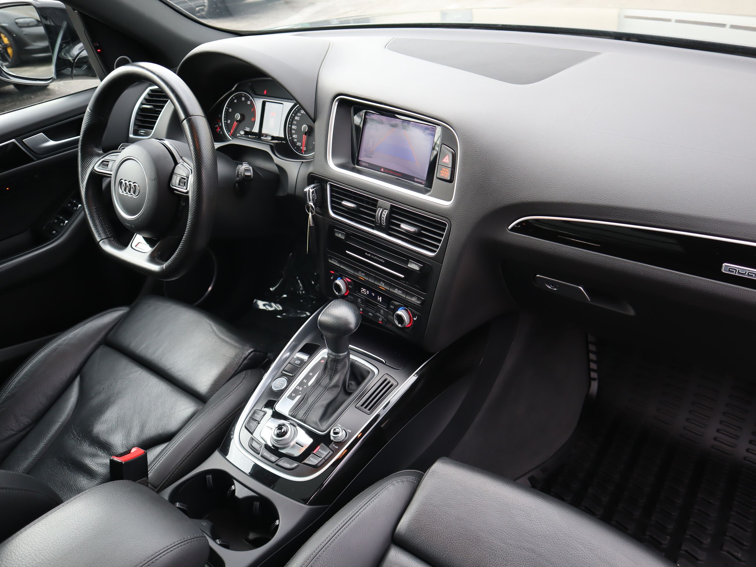 Audi Q5  2017 à Vancouver, Colombie-Britannique