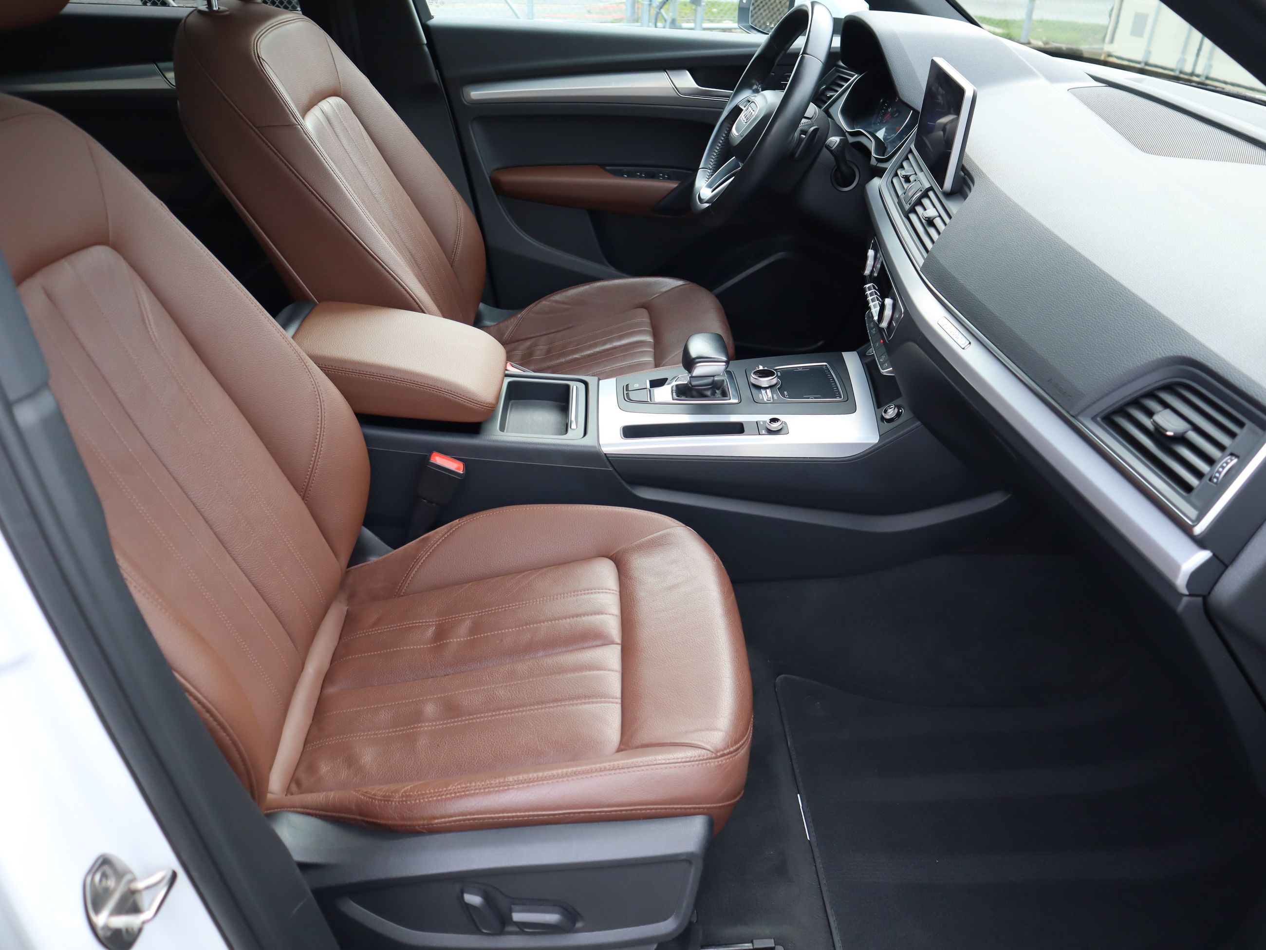 Audi Q5  2018 à Vancouver, Colombie-Britannique