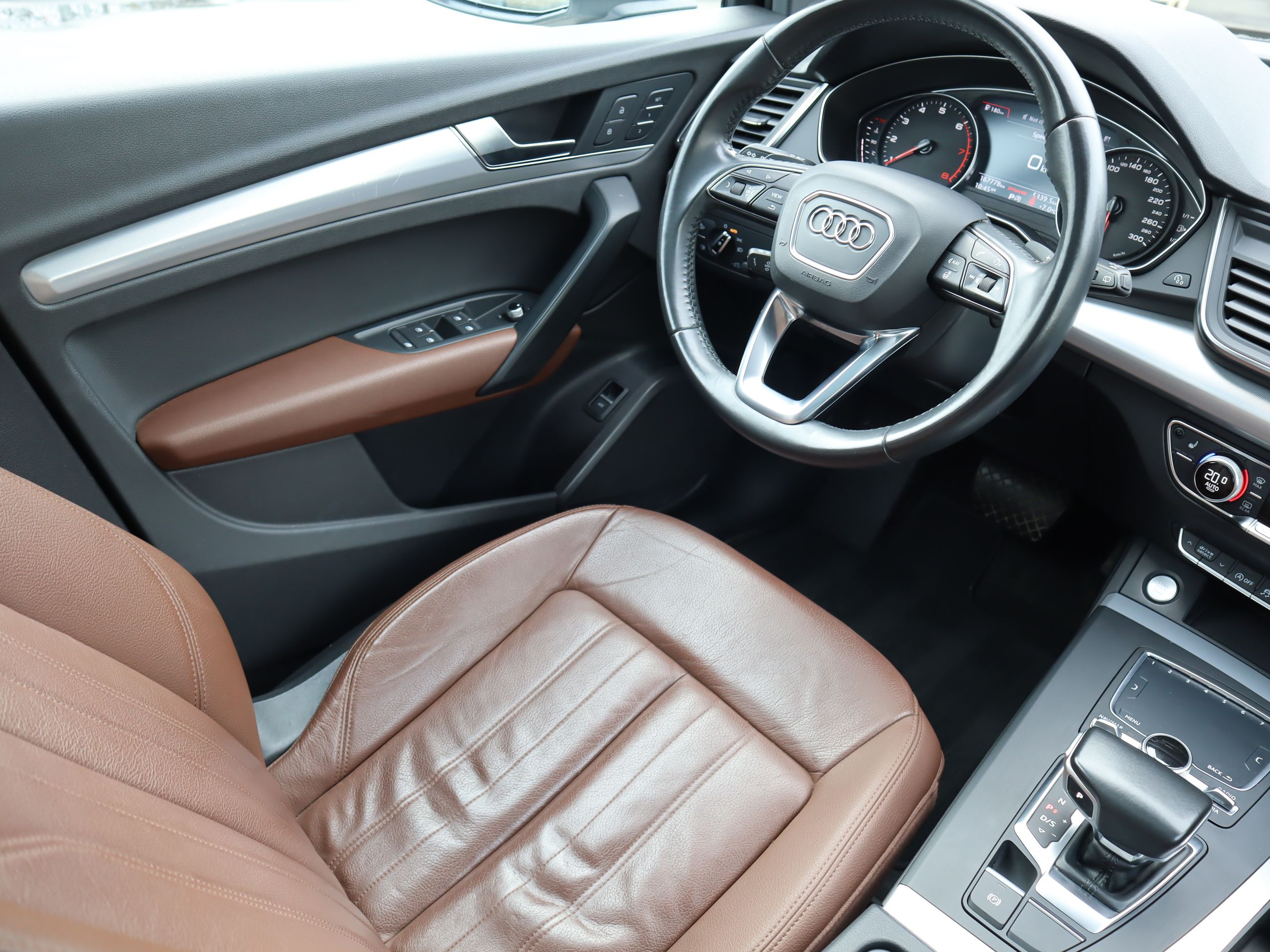 Audi Q5  2018 à Vancouver, Colombie-Britannique