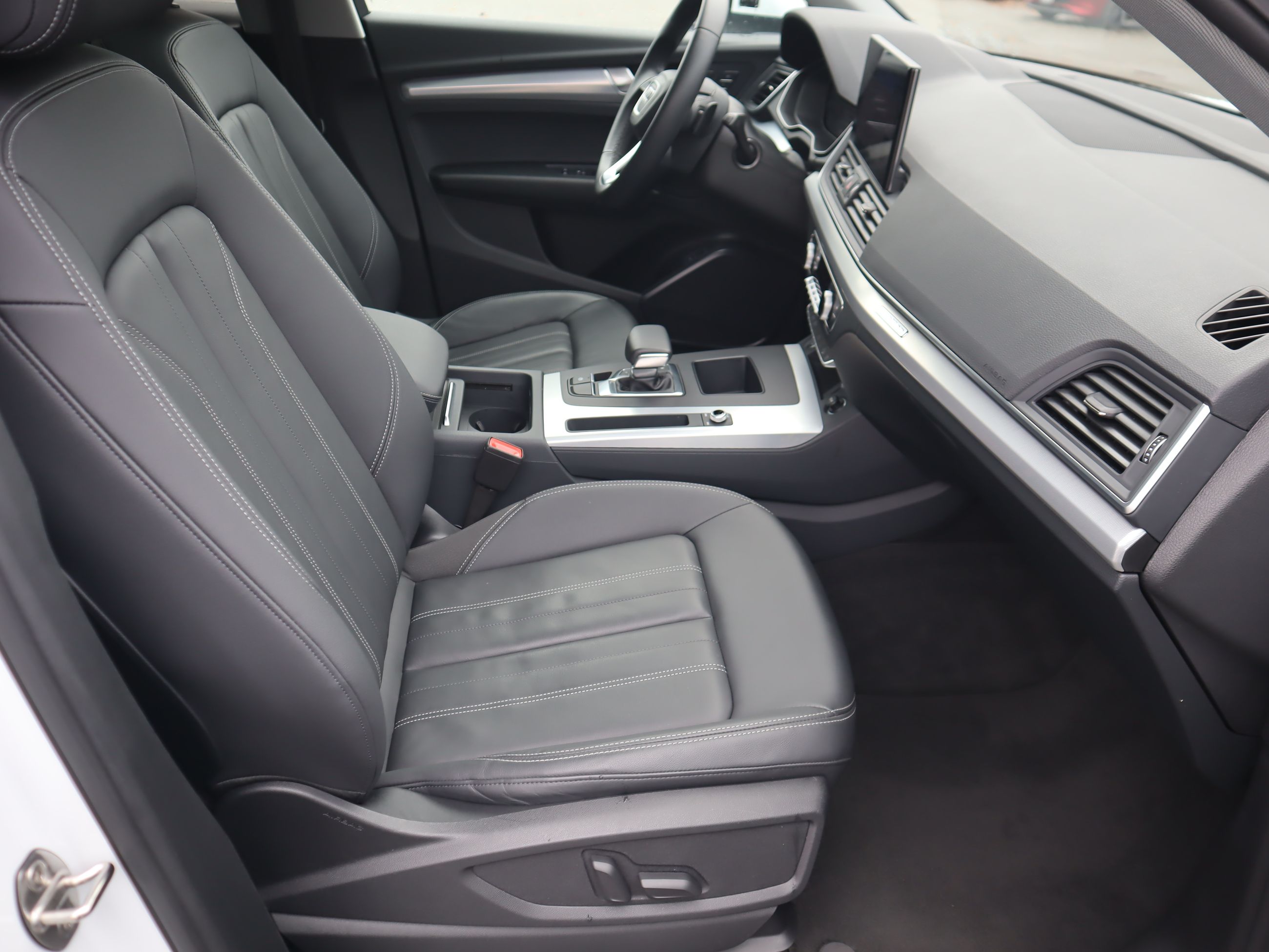 2024 Audi Q5 in Vancouver, British Columbia