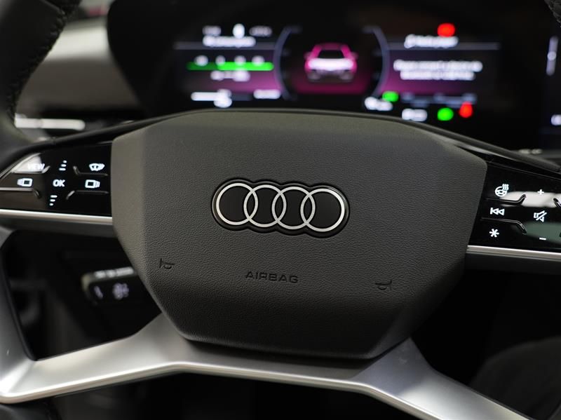 Audi Q6 e-tron  2025 à Vancouver, Colombie-Britannique