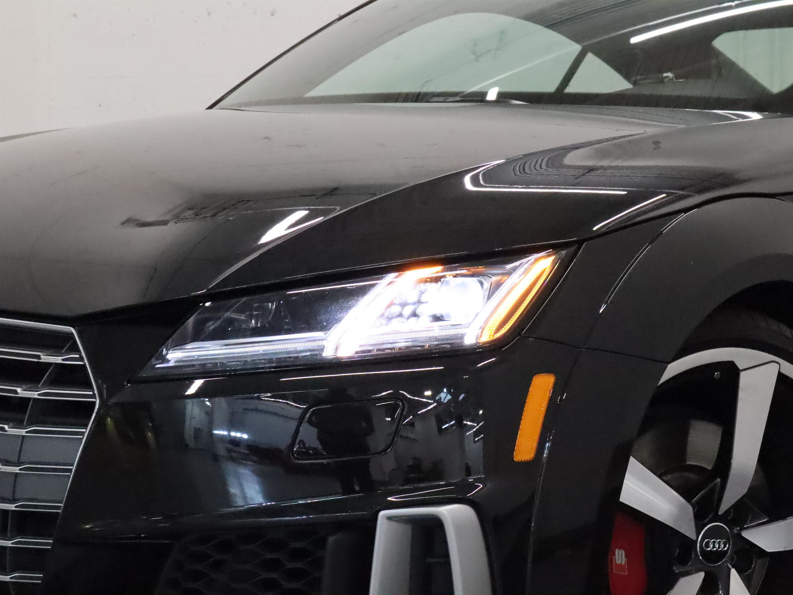Audi TTS  2020 à Vancouver, Colombie-Britannique