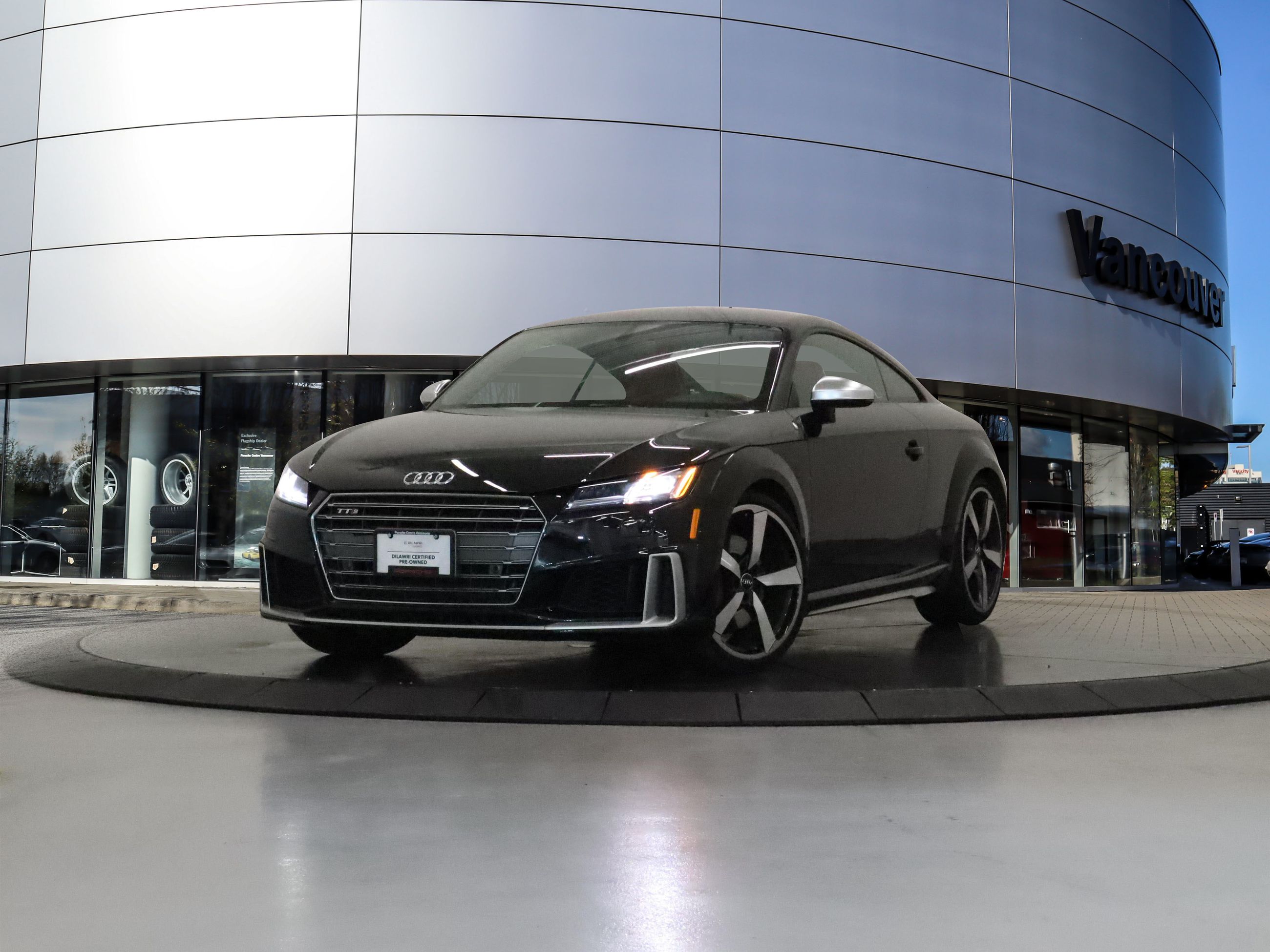 Audi TTS  2020 à Vancouver, Colombie-Britannique