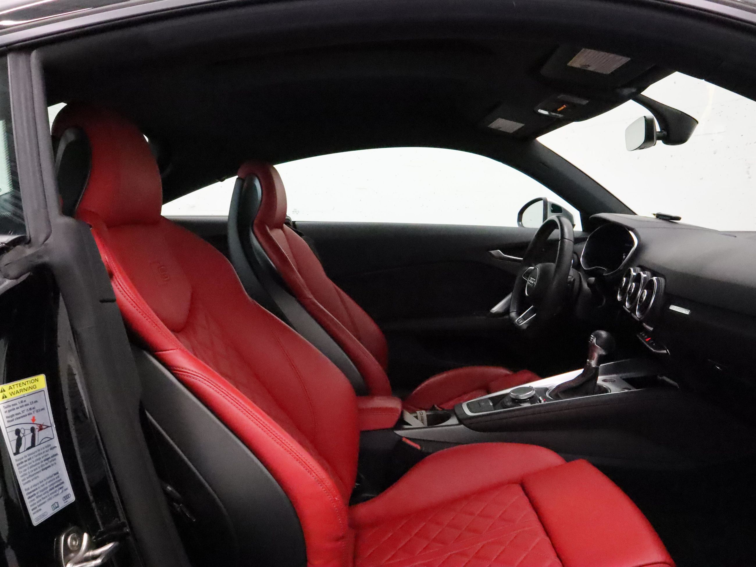 Audi TTS  2020 à Vancouver, Colombie-Britannique