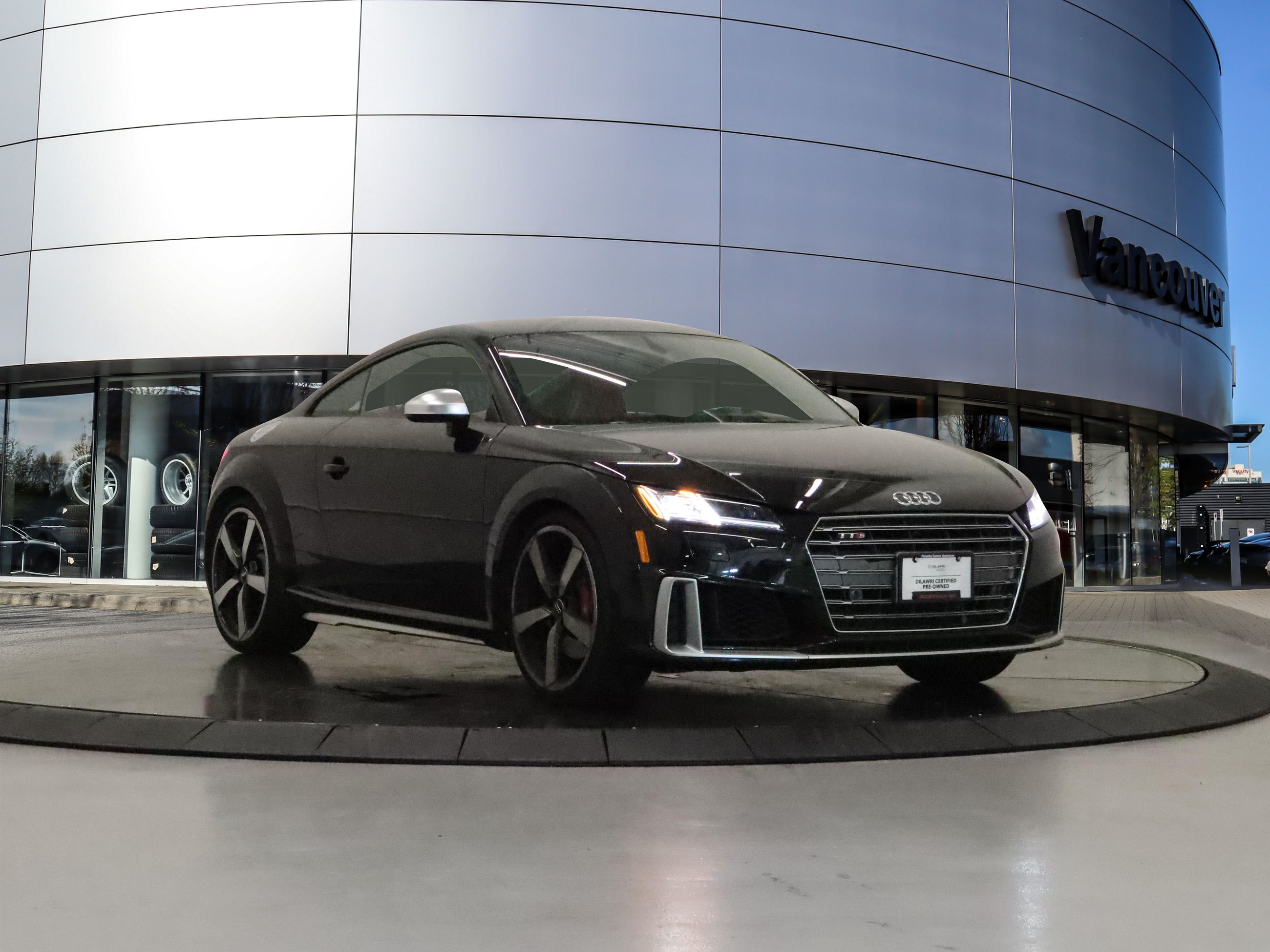 Audi TTS  2020 à Vancouver, Colombie-Britannique