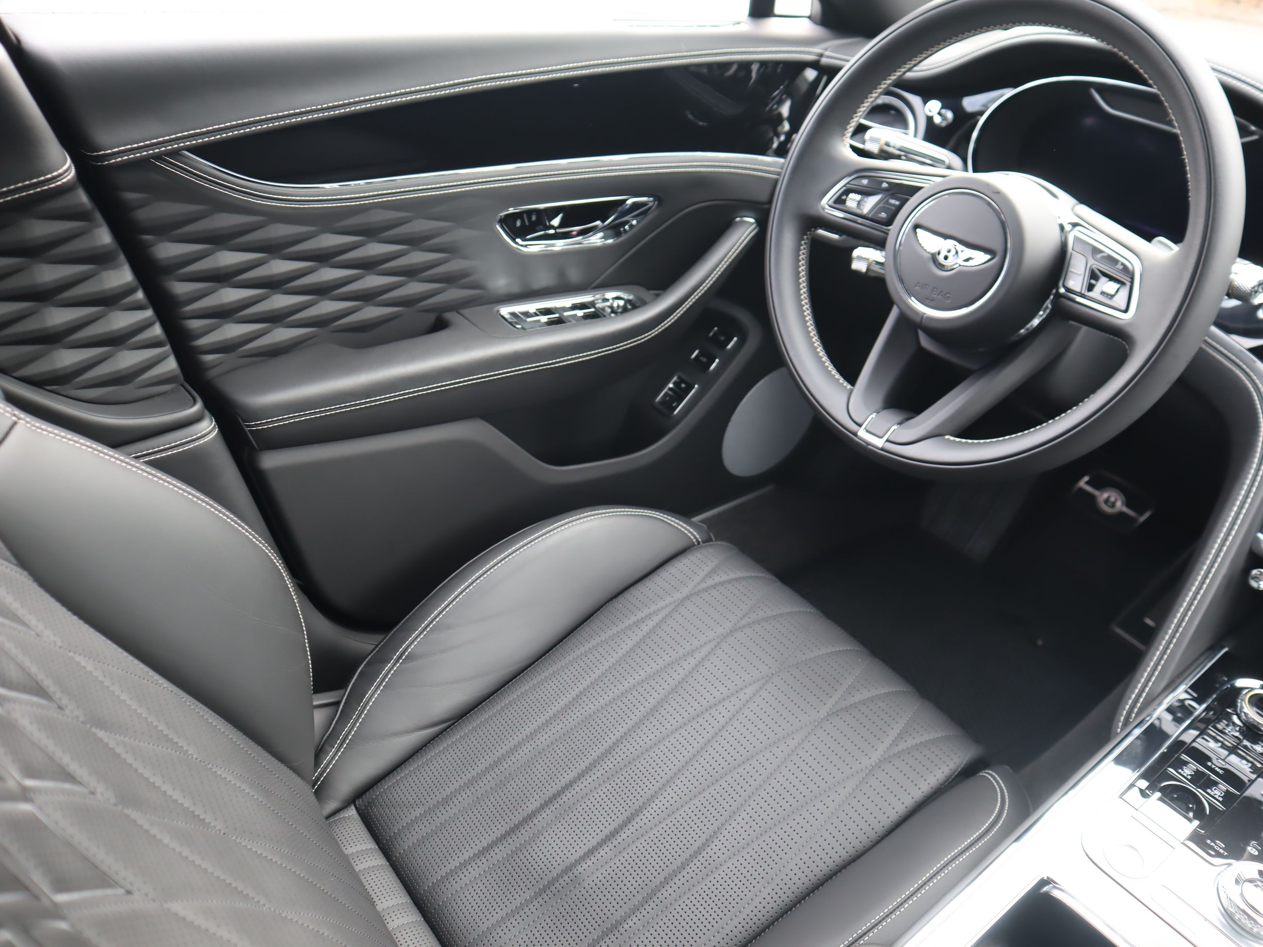 2022 Bentley Flying Spur in Vancouver, British Columbia