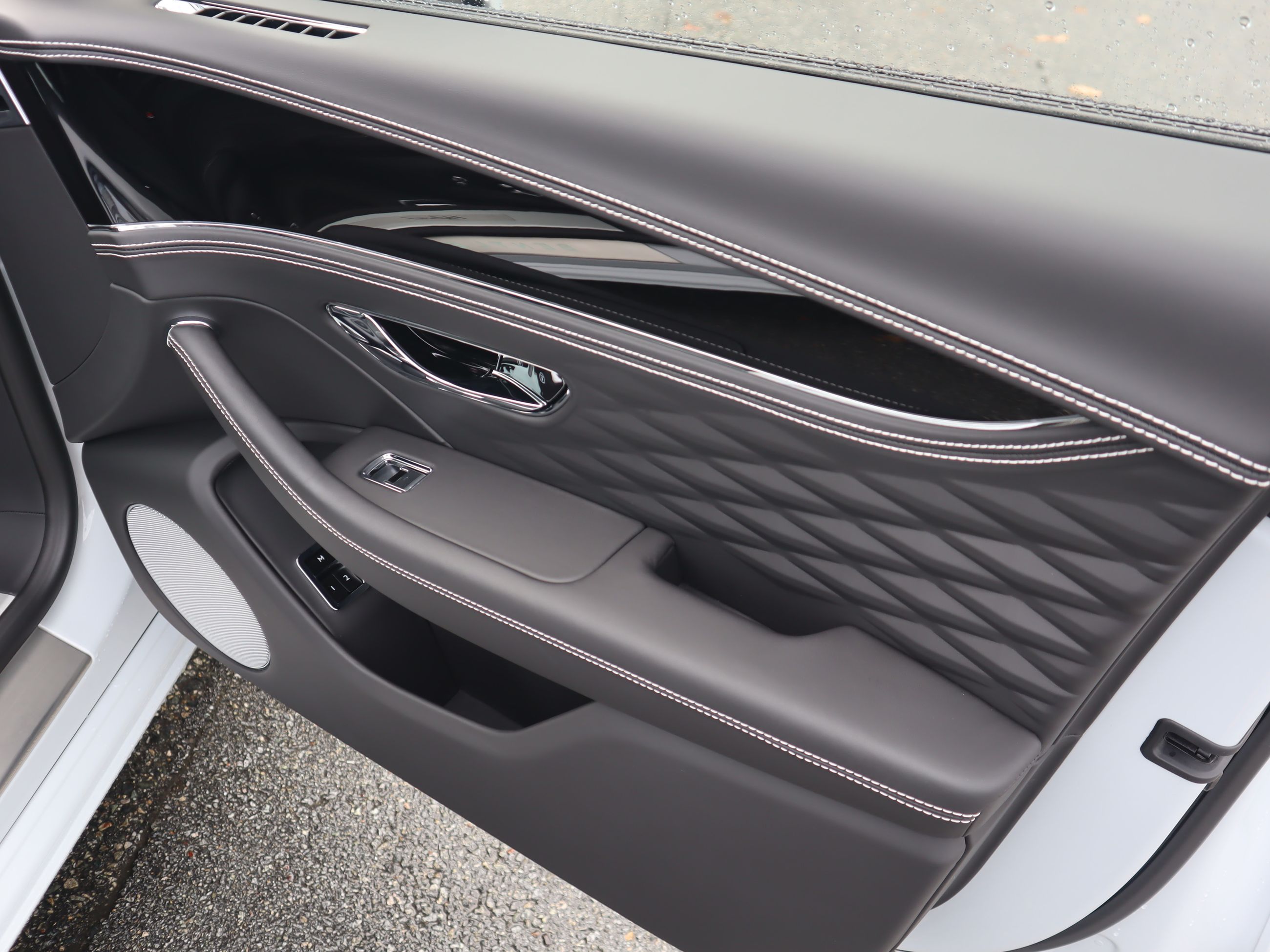 2022 Bentley Flying Spur in Vancouver, British Columbia