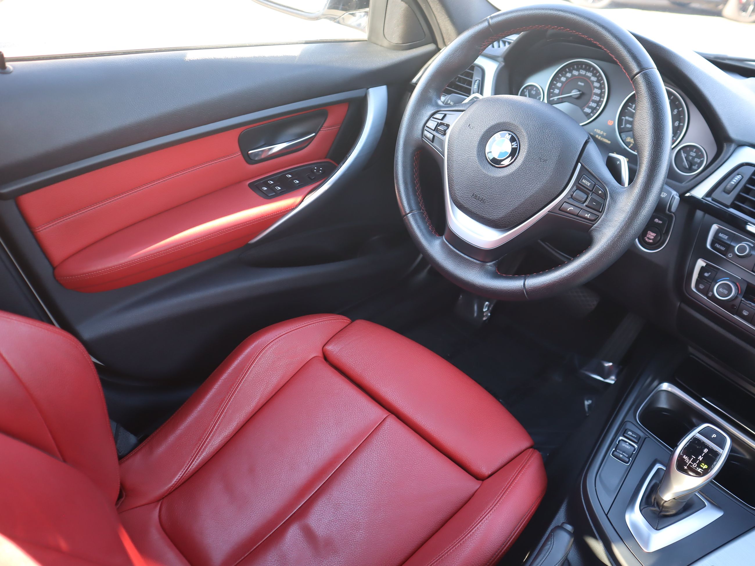 2015 BMW 328i in Vancouver, British Columbia