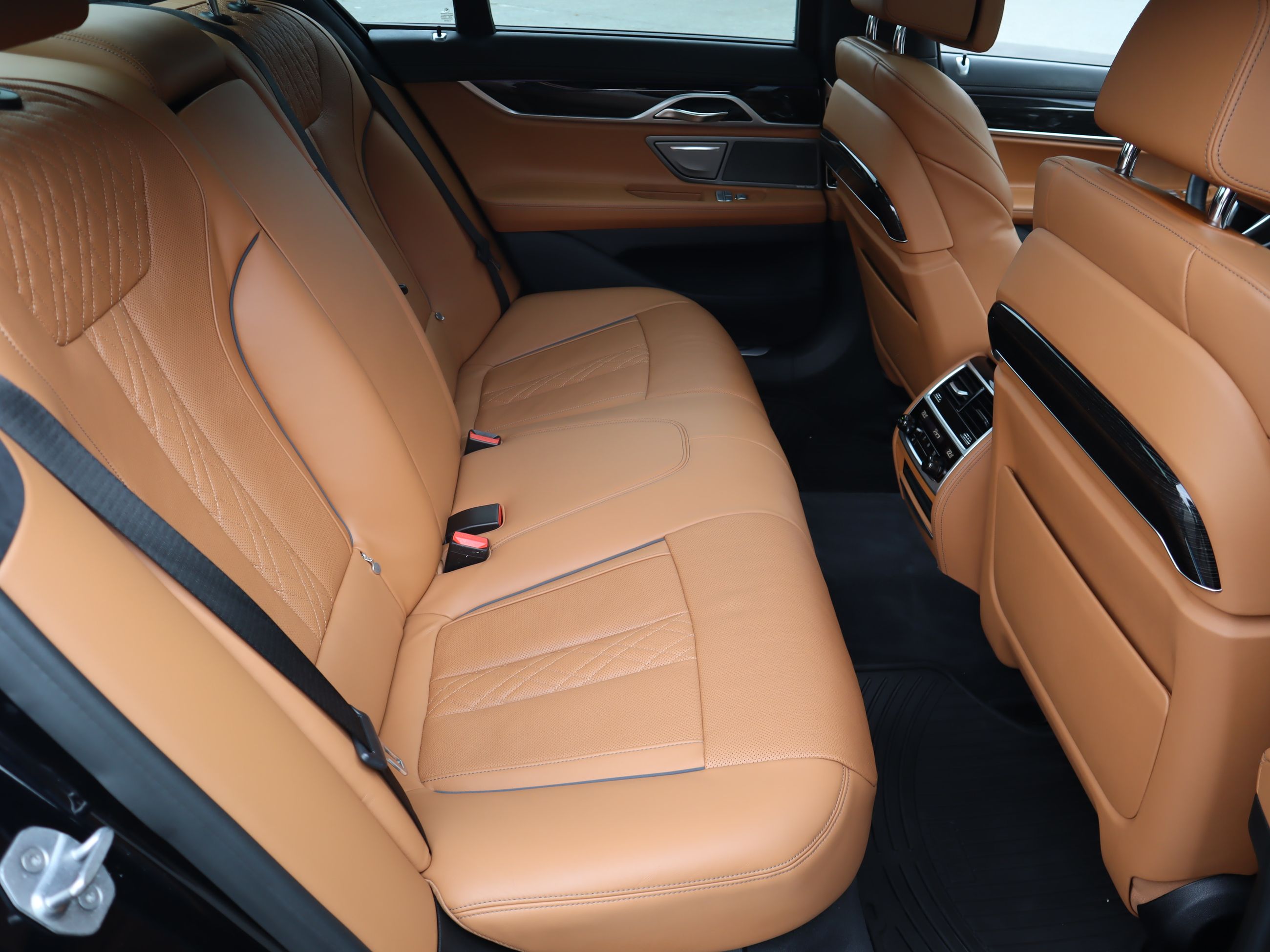 2018 BMW 750I in Vancouver, British Columbia