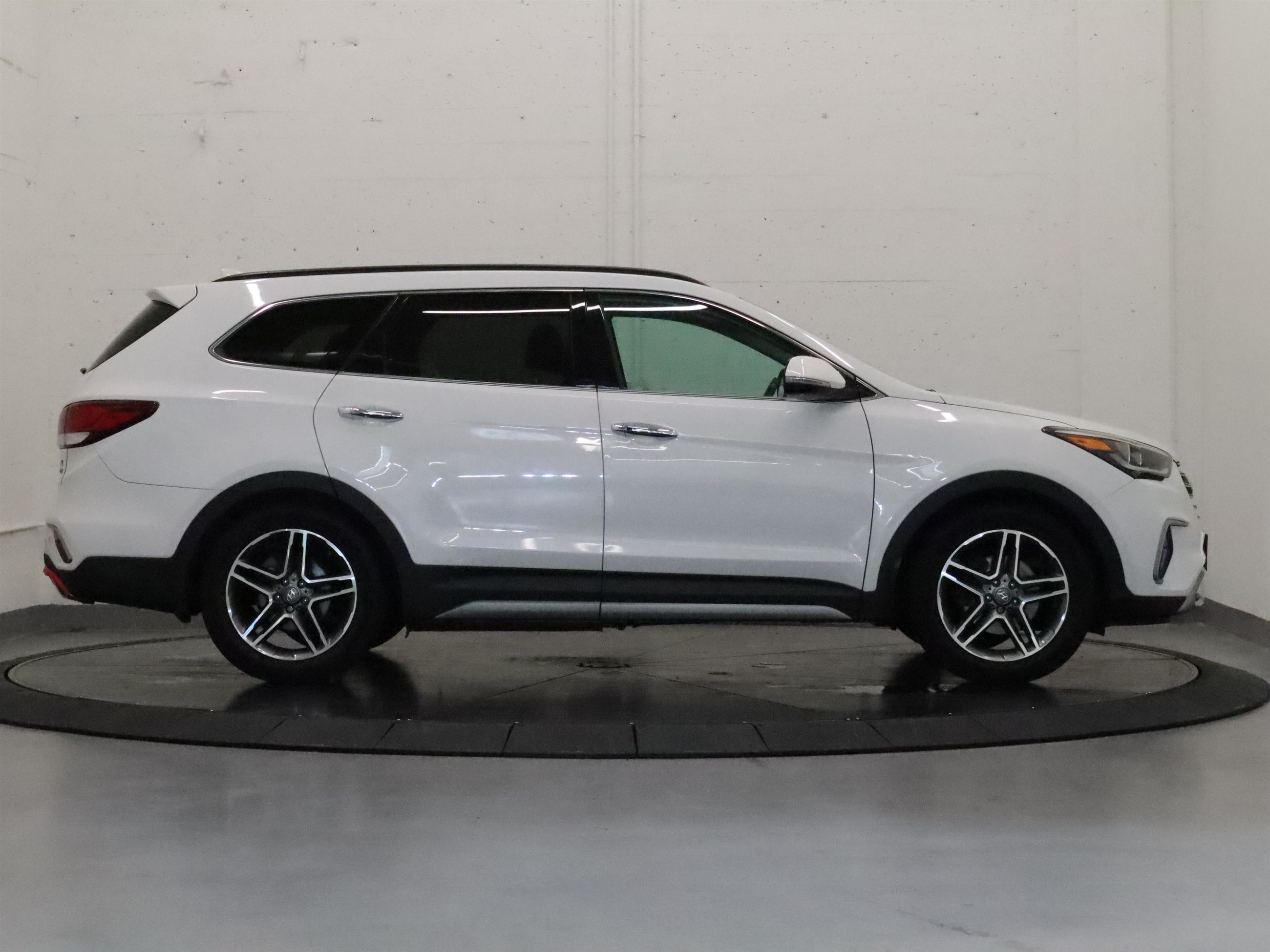 Hyundai Santa Fe XL  2017 à Vancouver, Colombie-Britannique