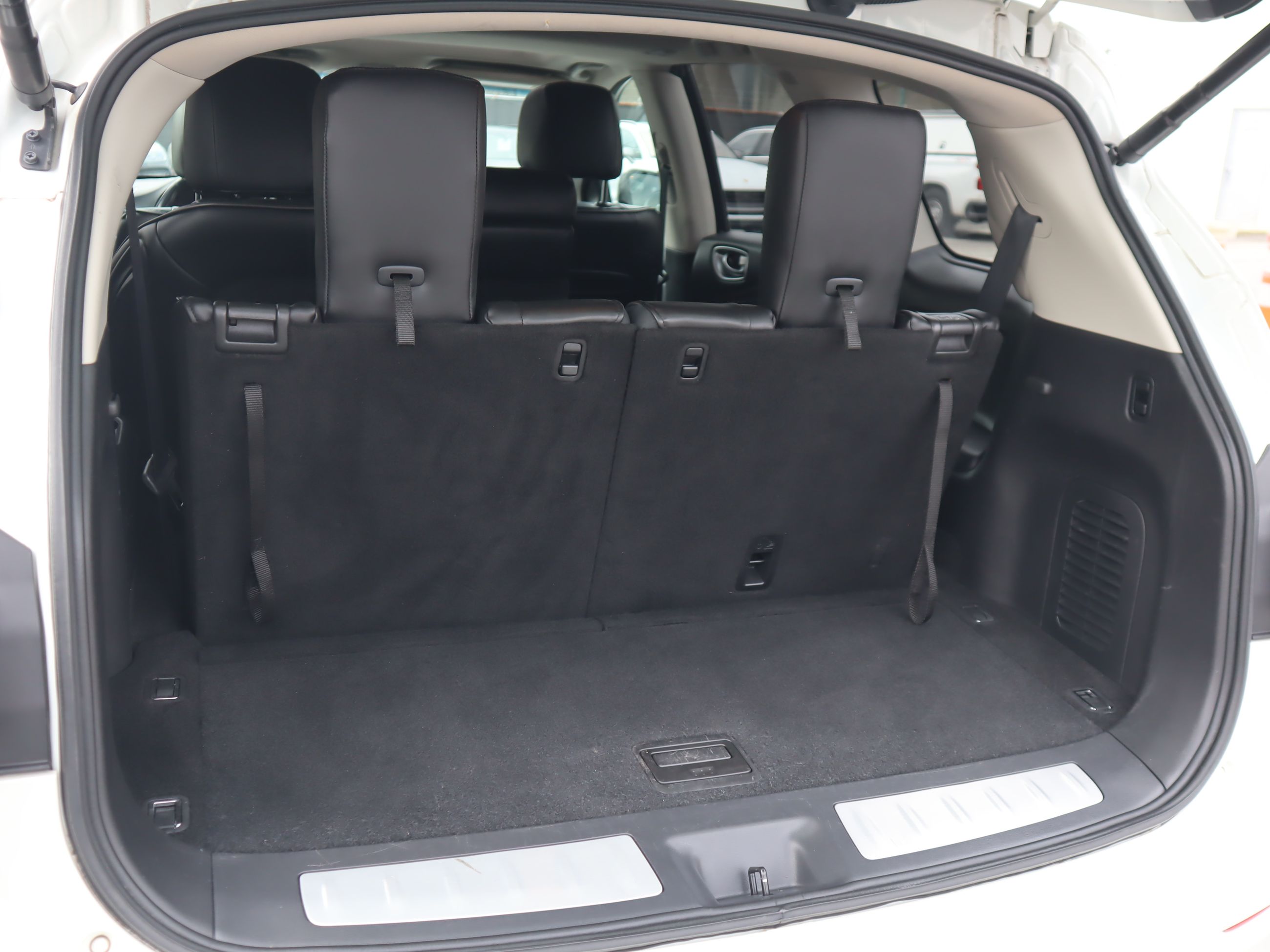 Infiniti QX60  2015 à Vancouver, Colombie-Britannique