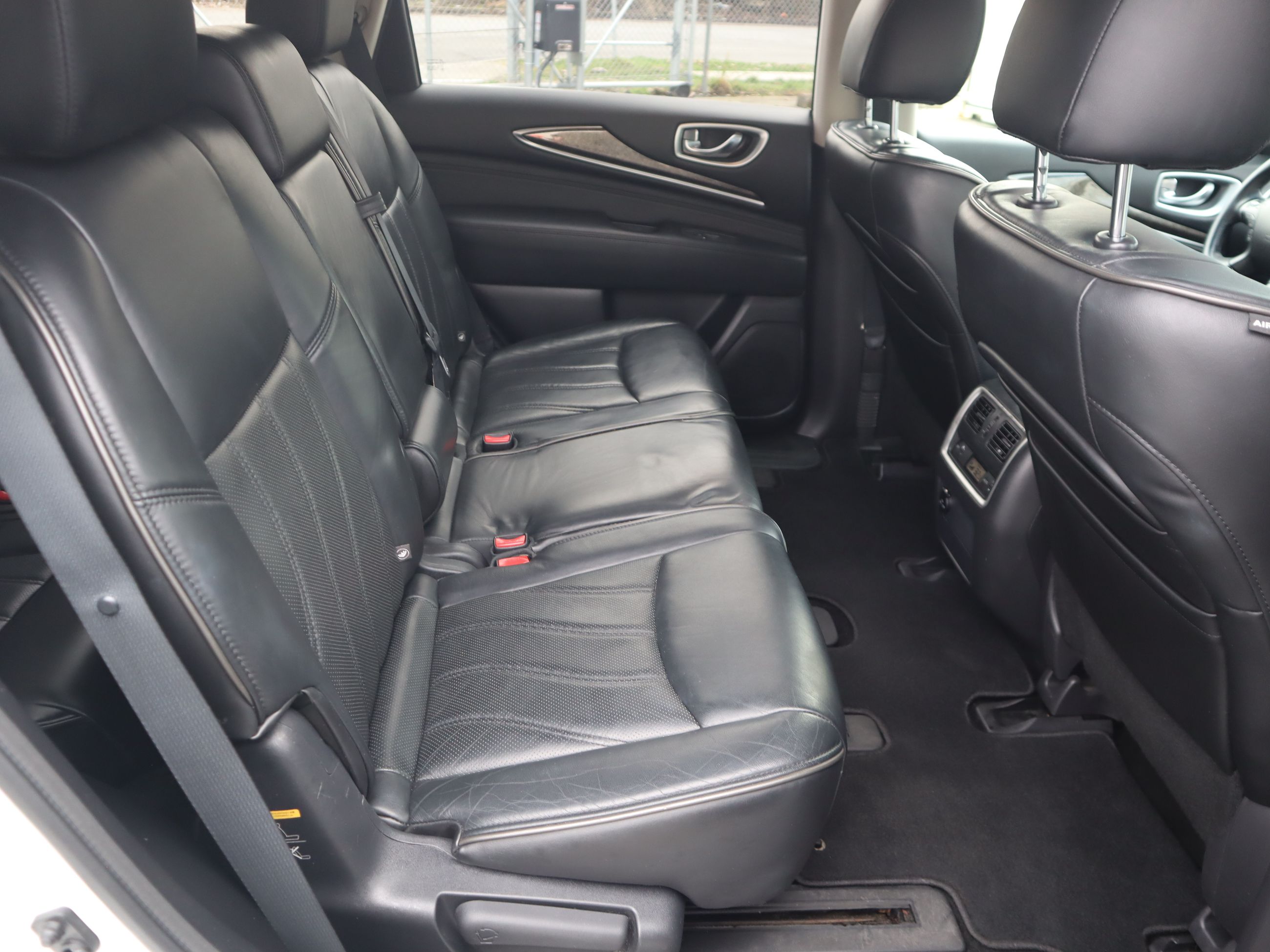 Infiniti QX60  2015 à Vancouver, Colombie-Britannique