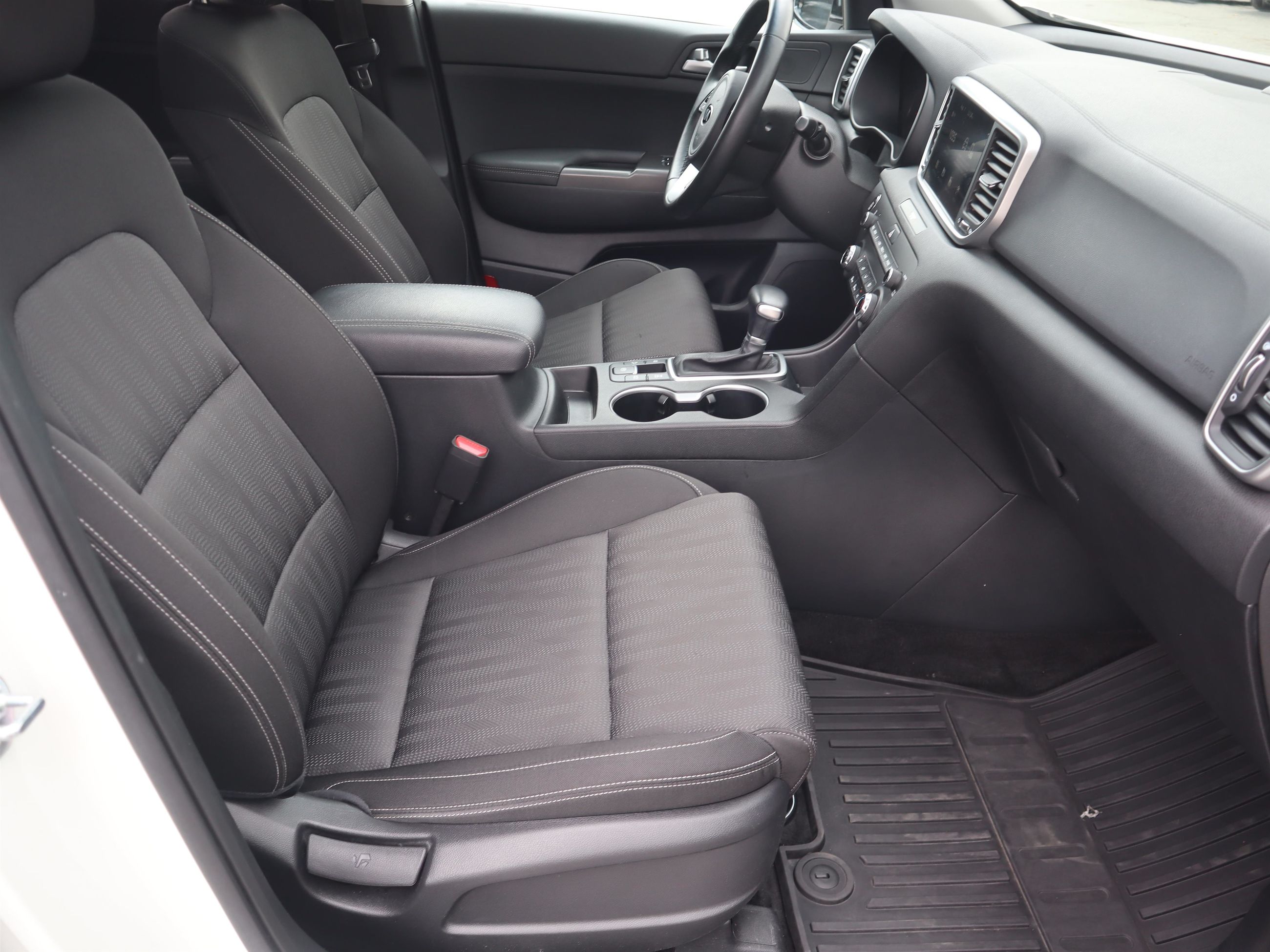 2021 Kia Sportage in Vancouver, British Columbia
