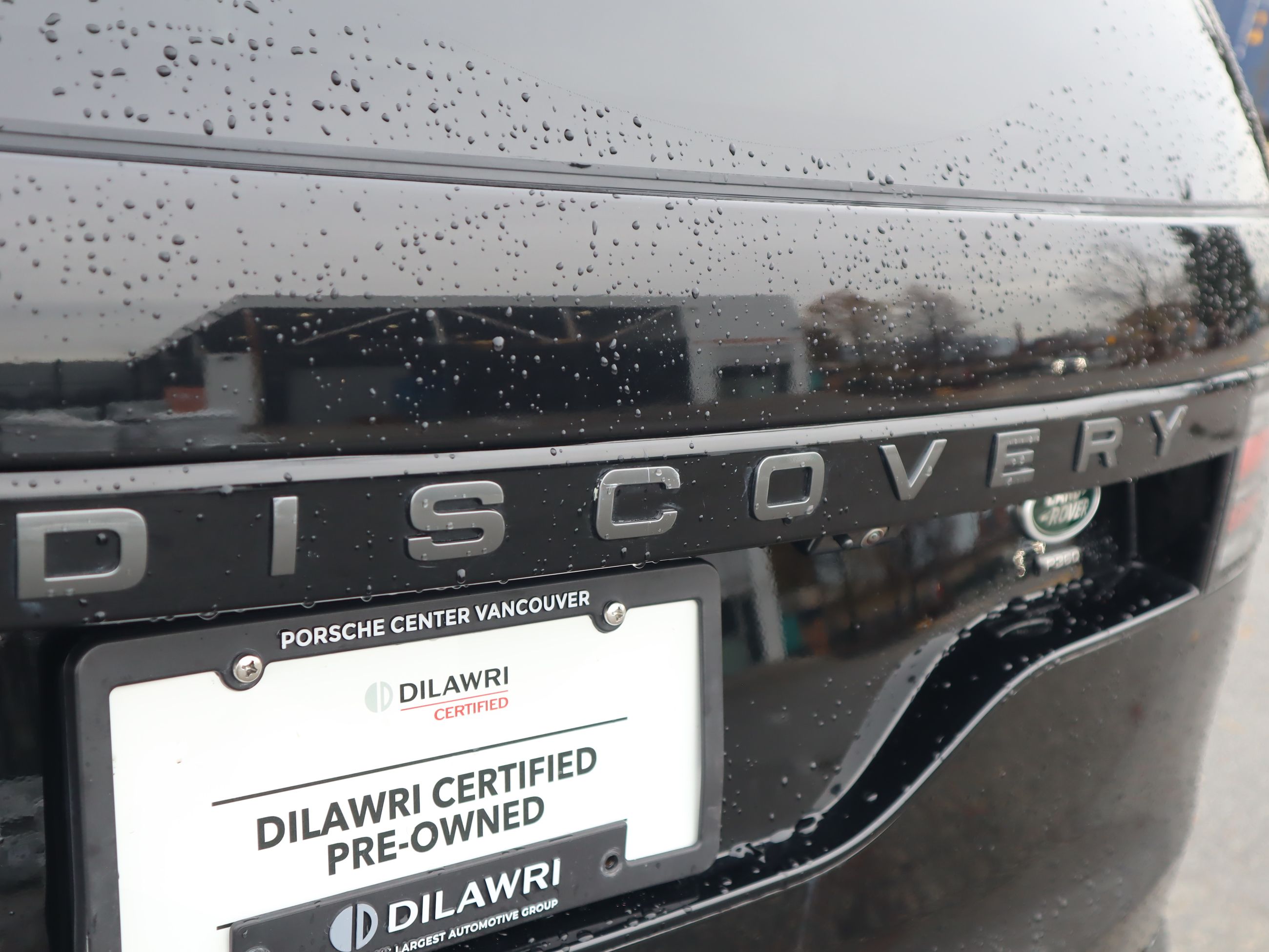 2023 Land Rover Discovery in Vancouver, British Columbia