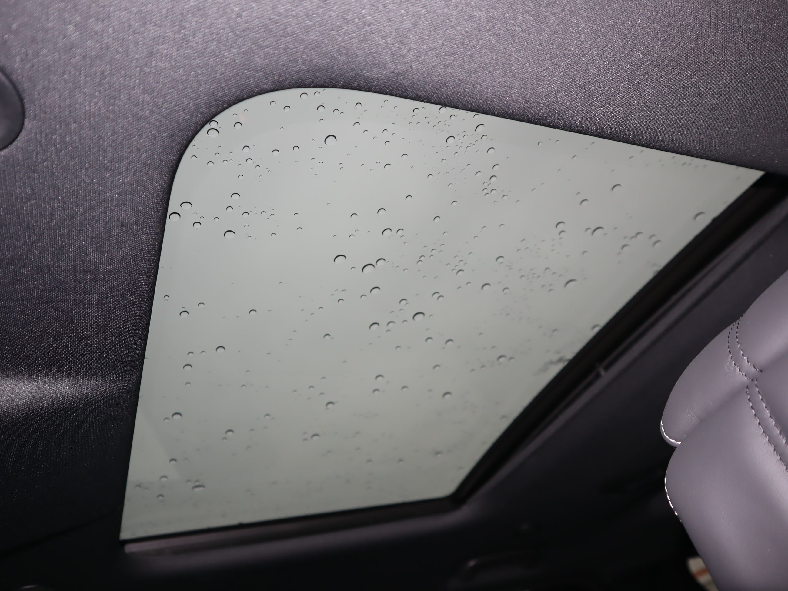 2023 Land Rover Discovery in Vancouver, British Columbia