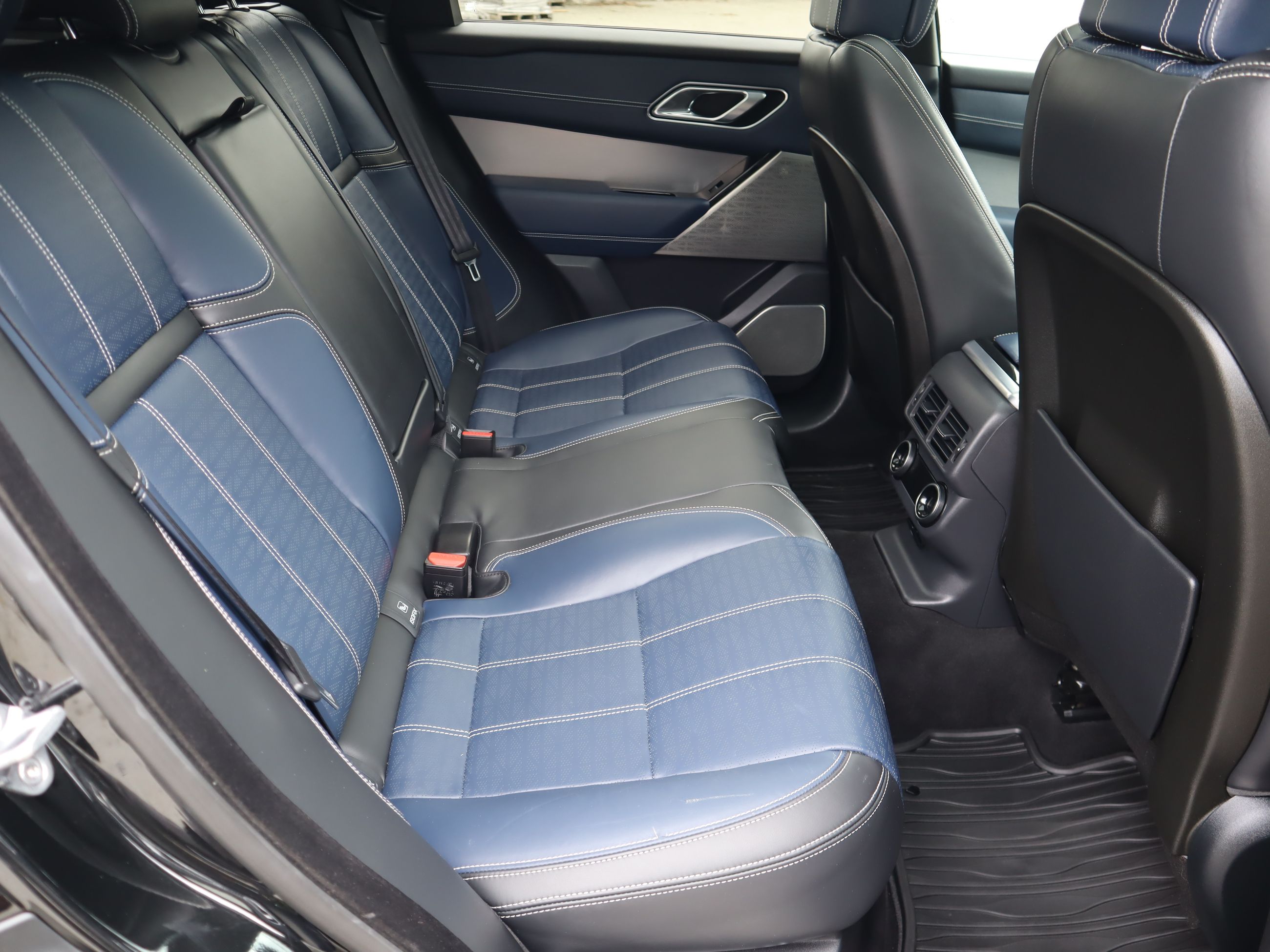 Land Rover Range Rover Velar  2018 à Vancouver, Colombie-Britannique