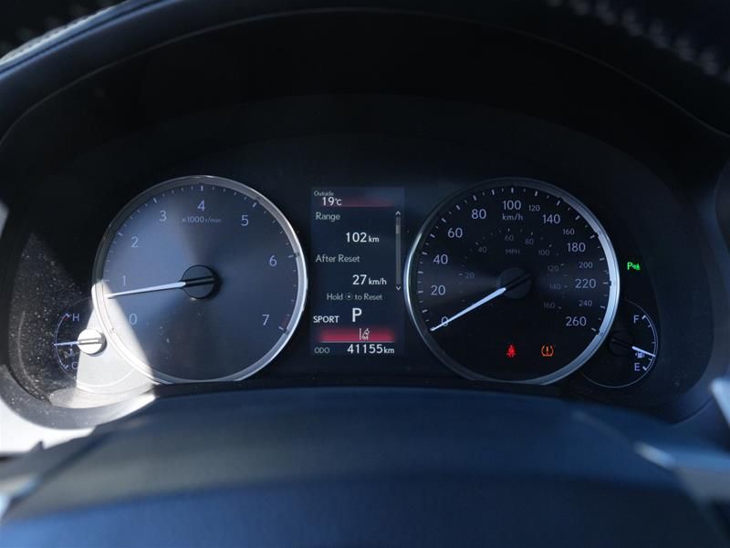 Lexus IS  2019 à Vancouver, Colombie-Britannique