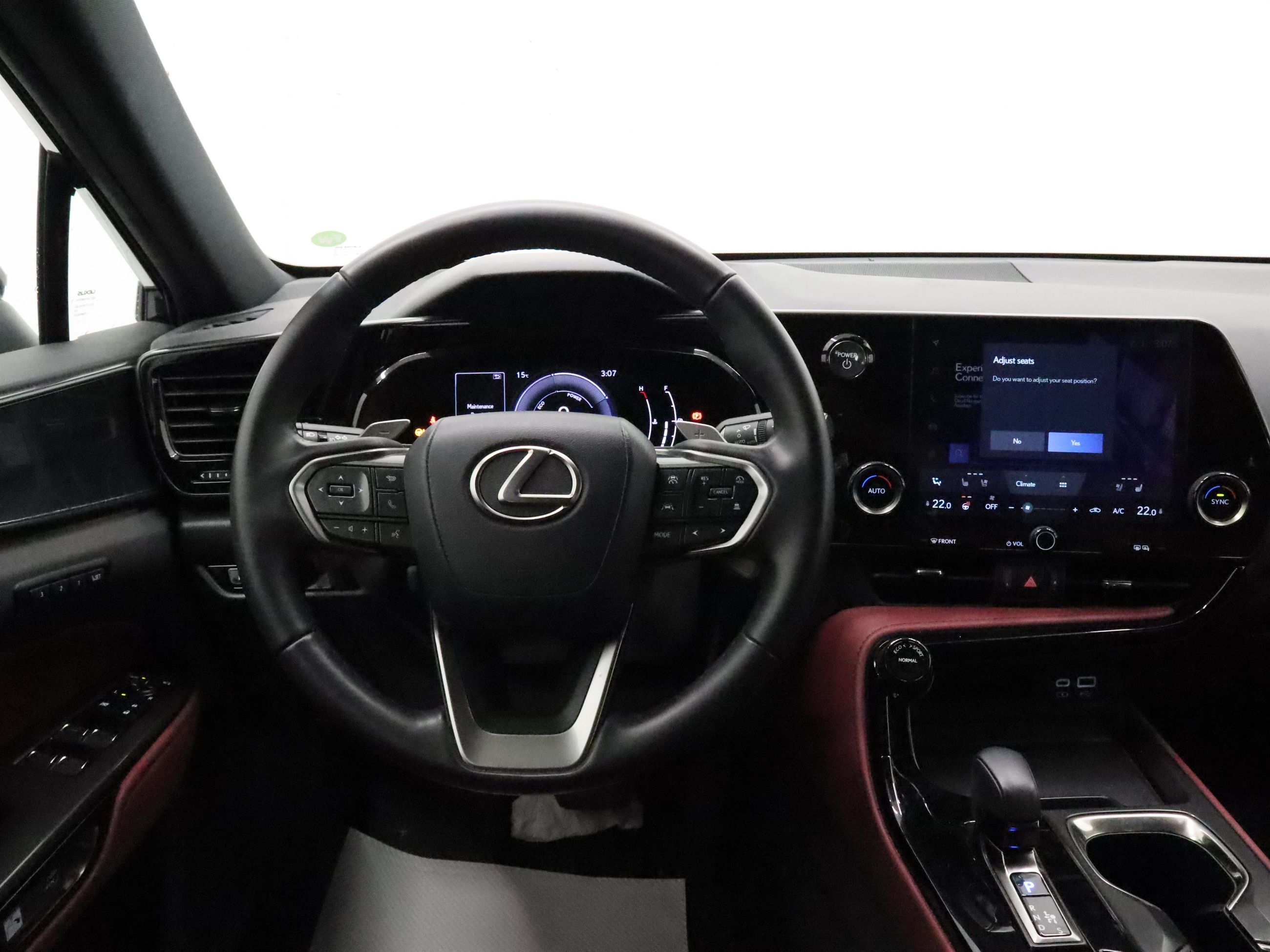 Lexus NXh  2024 à Vancouver, Colombie-Britannique