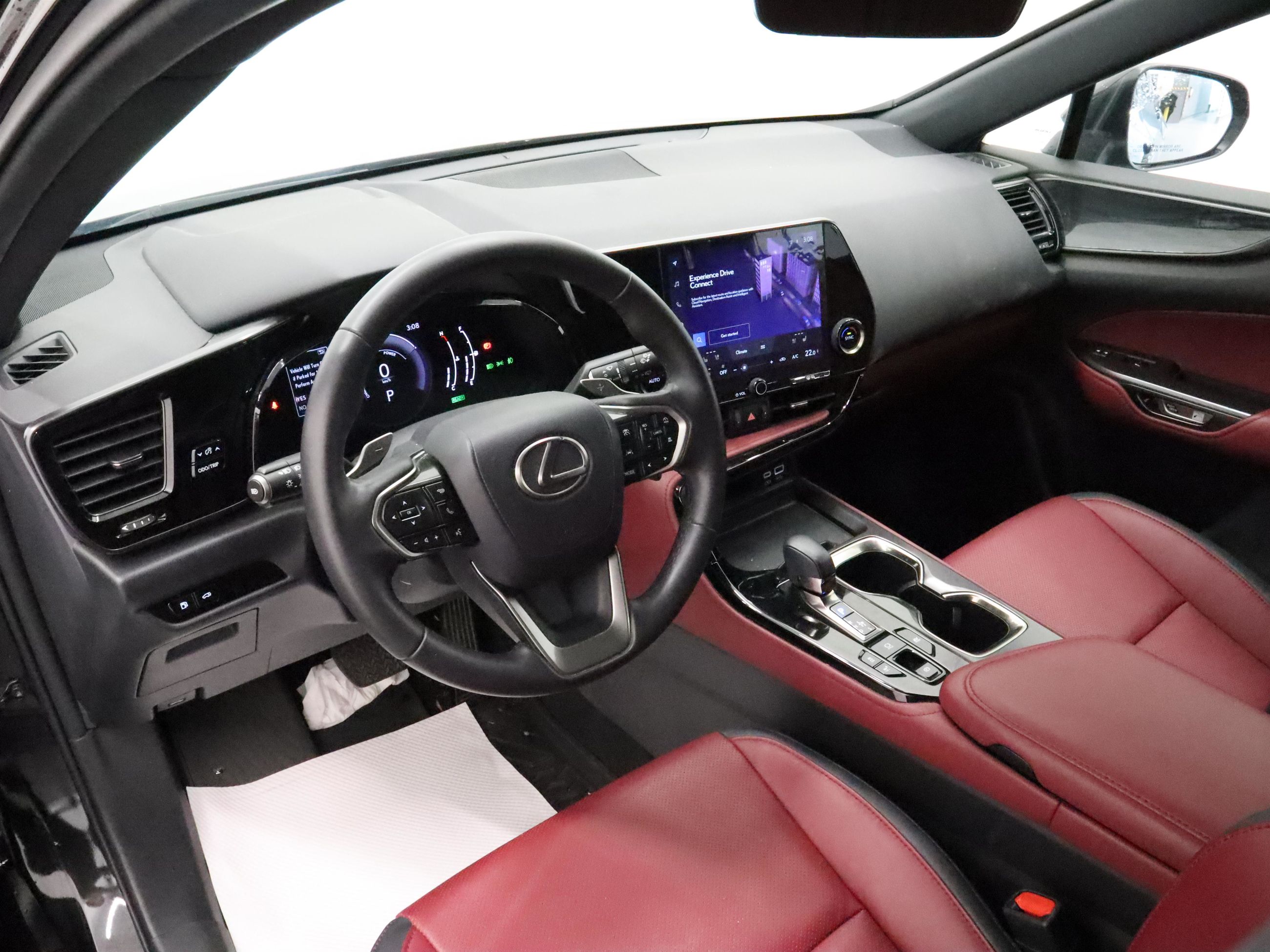 Lexus NXh  2024 à Vancouver, Colombie-Britannique