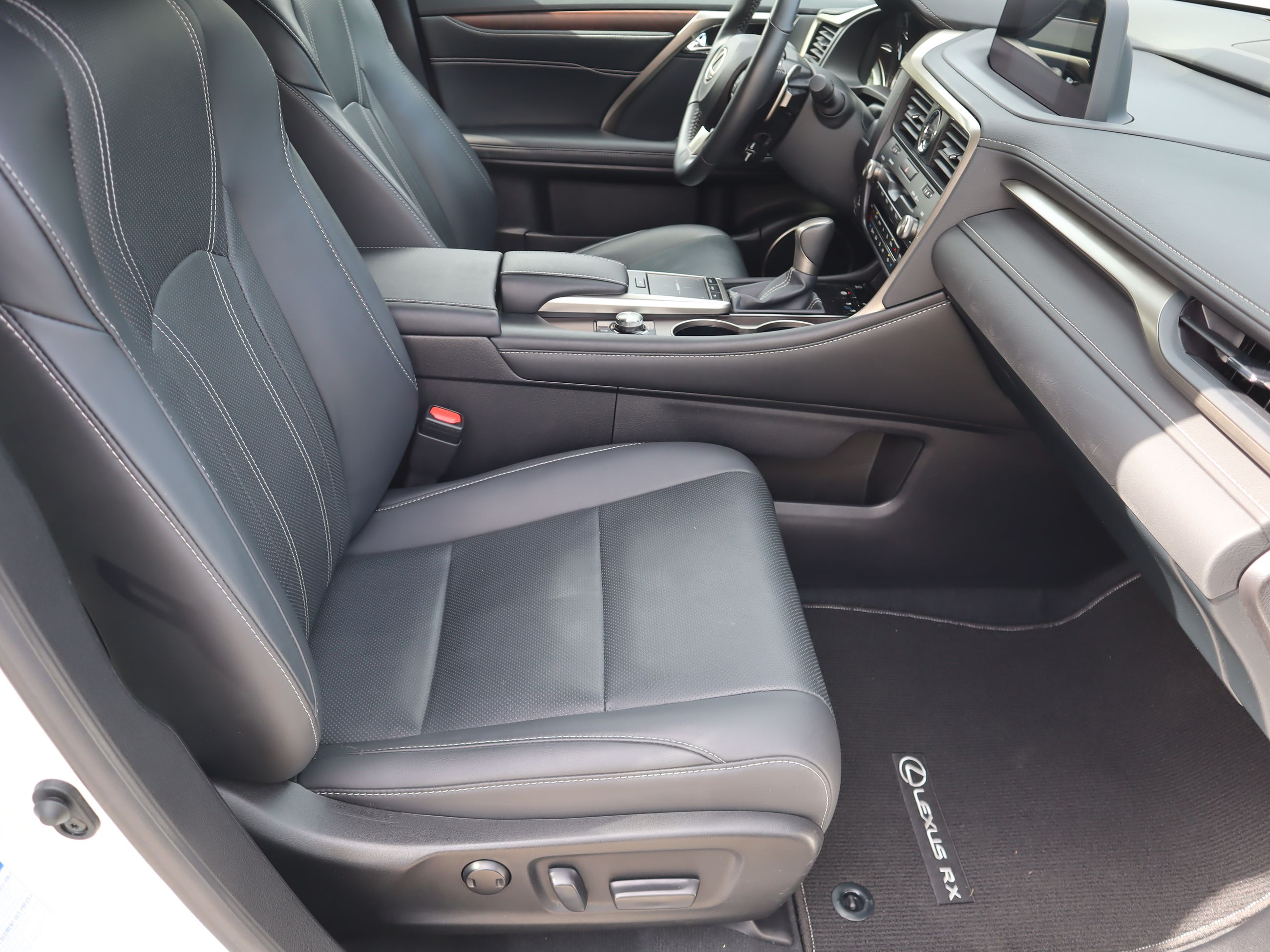2022 Lexus RX in Vancouver, British Columbia