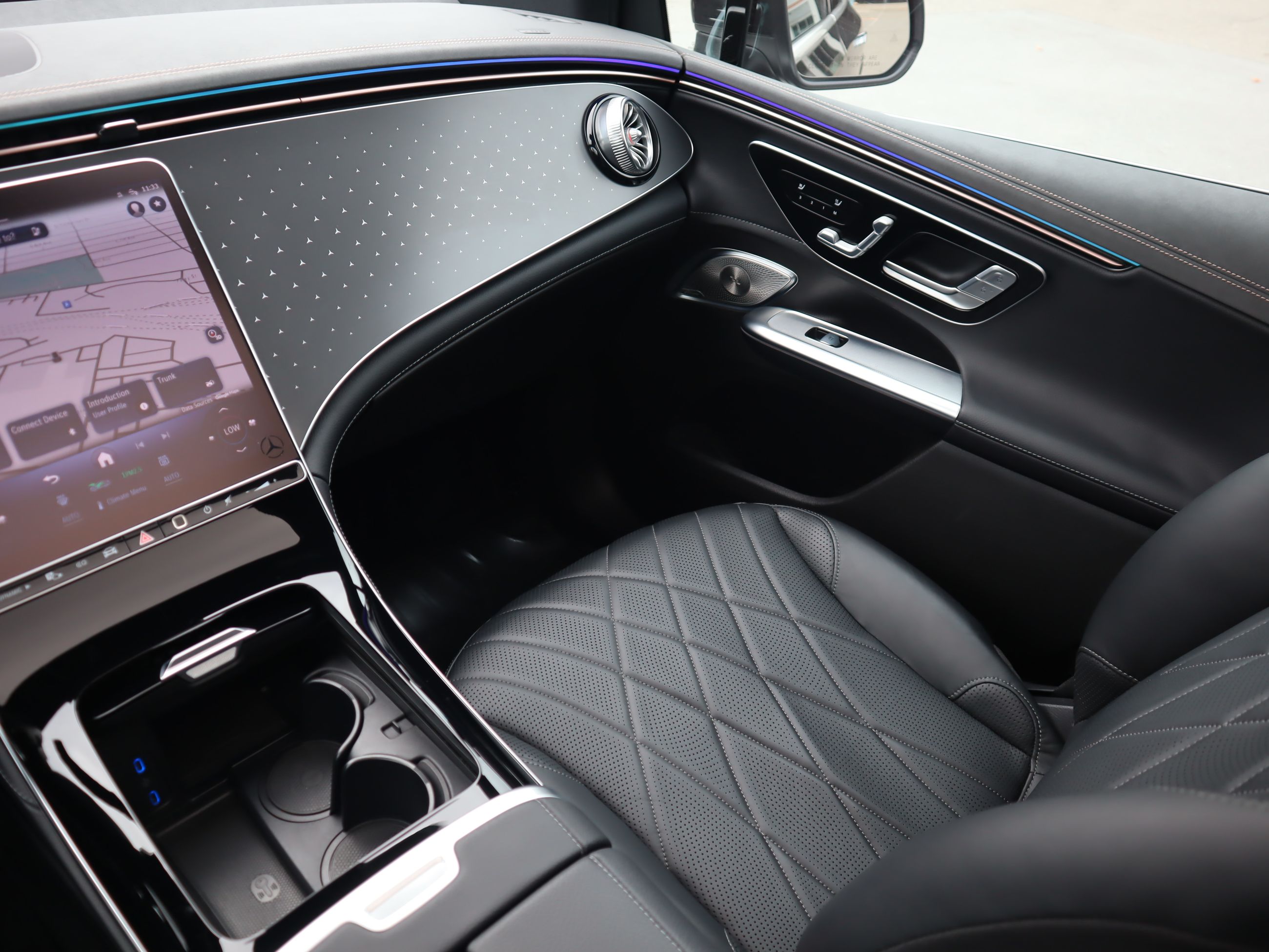 Mercedes-Benz EQE350  2023 à Vancouver, Colombie-Britannique