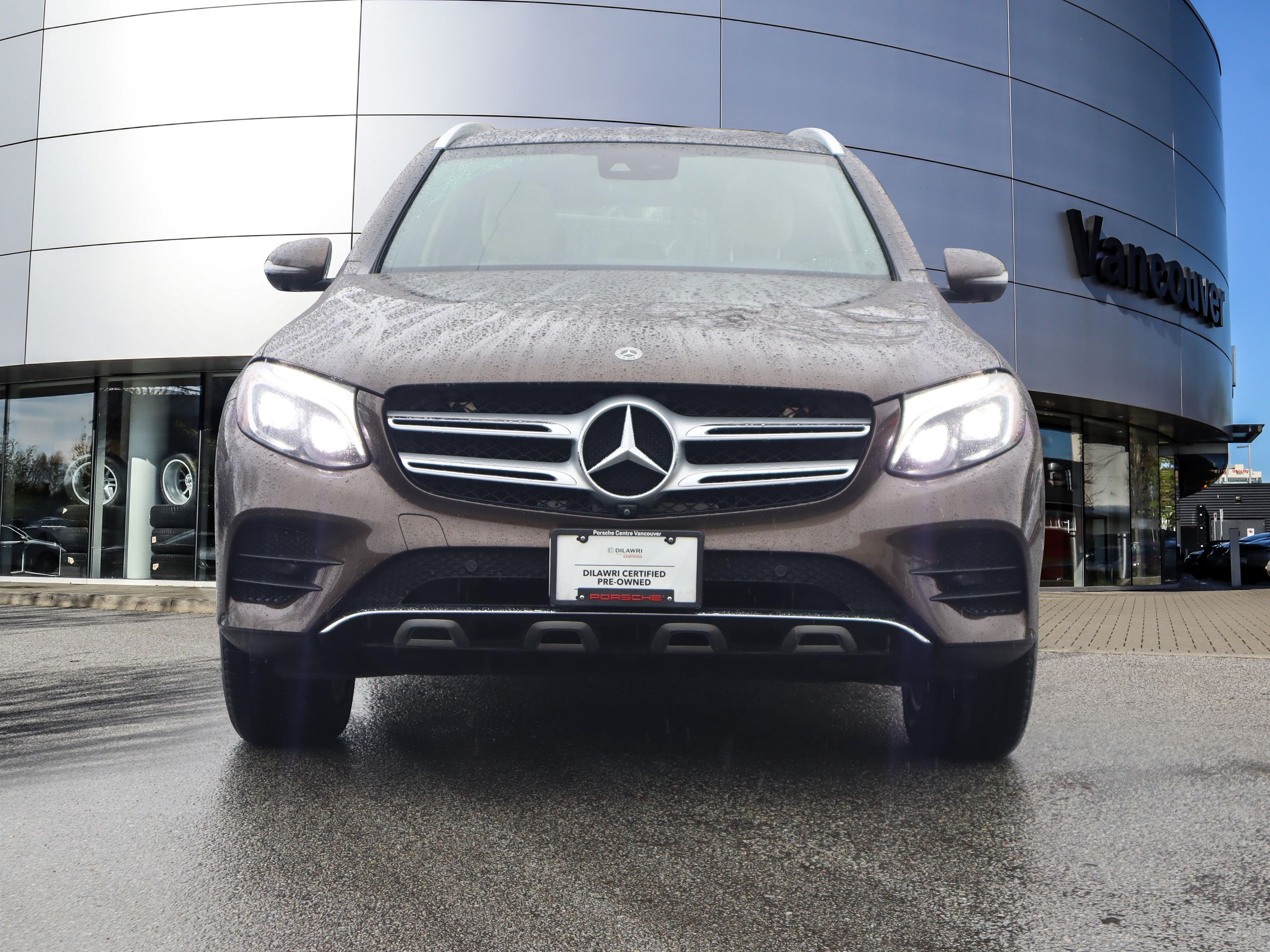 2018 Mercedes-Benz GLC300 in Vancouver, British Columbia