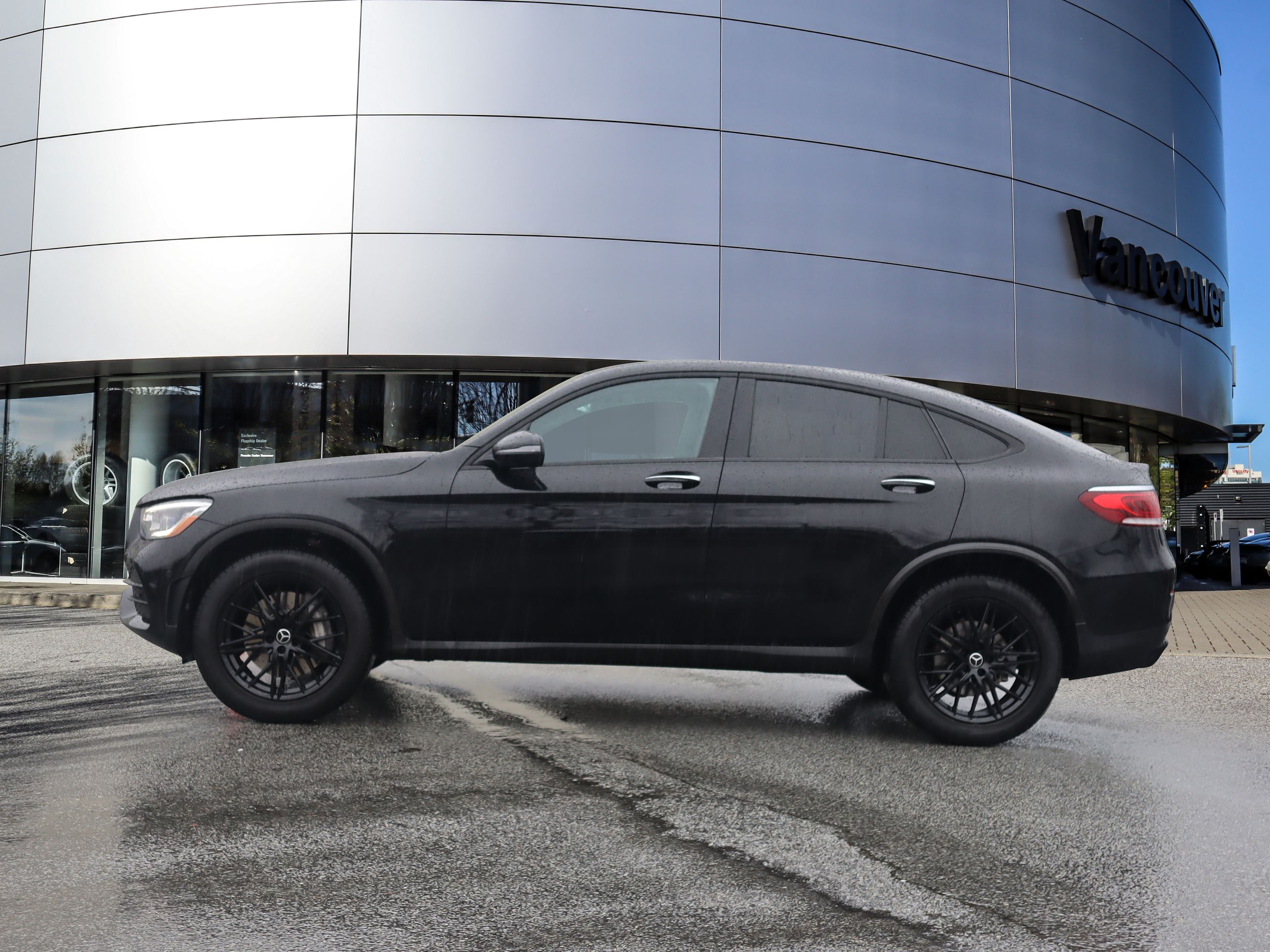 Mercedes-Benz GLC300  2020 à Vancouver, Colombie-Britannique