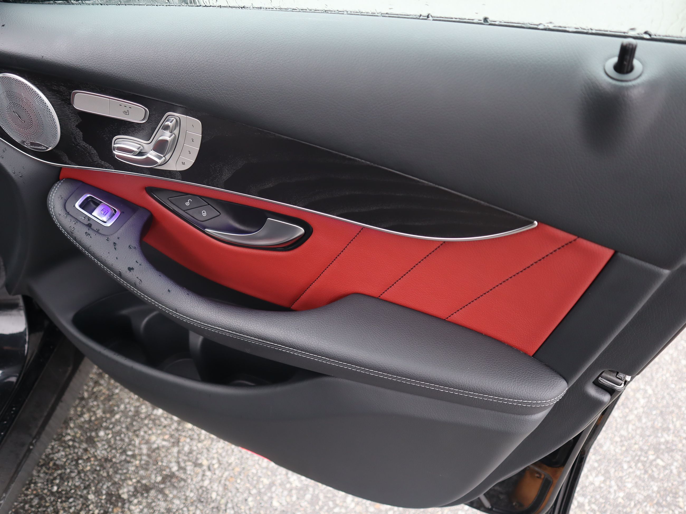 Mercedes-Benz GLC300  2020 à Vancouver, Colombie-Britannique