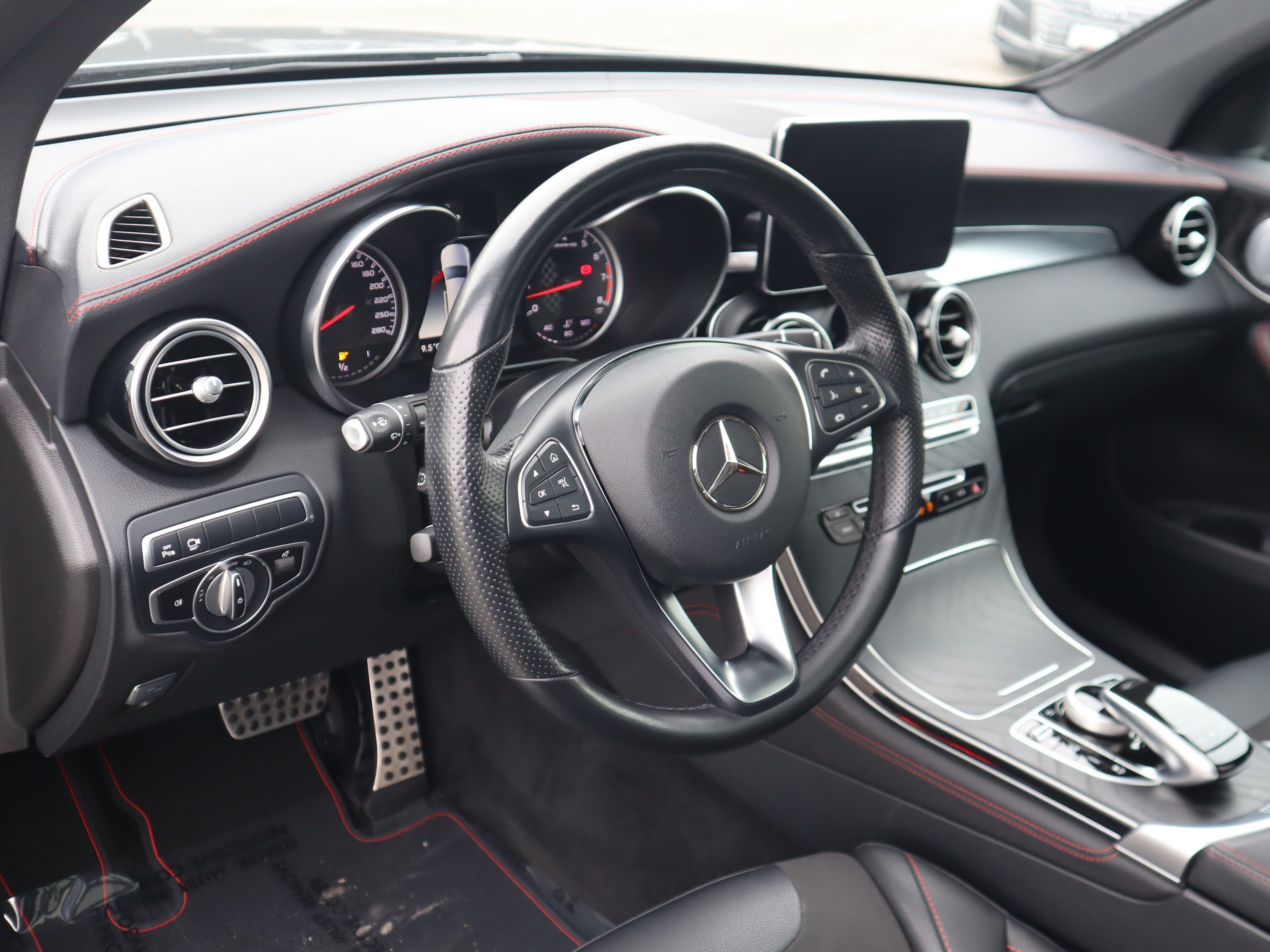 Mercedes-Benz GLC43 AMG  2019 à Vancouver, Colombie-Britannique