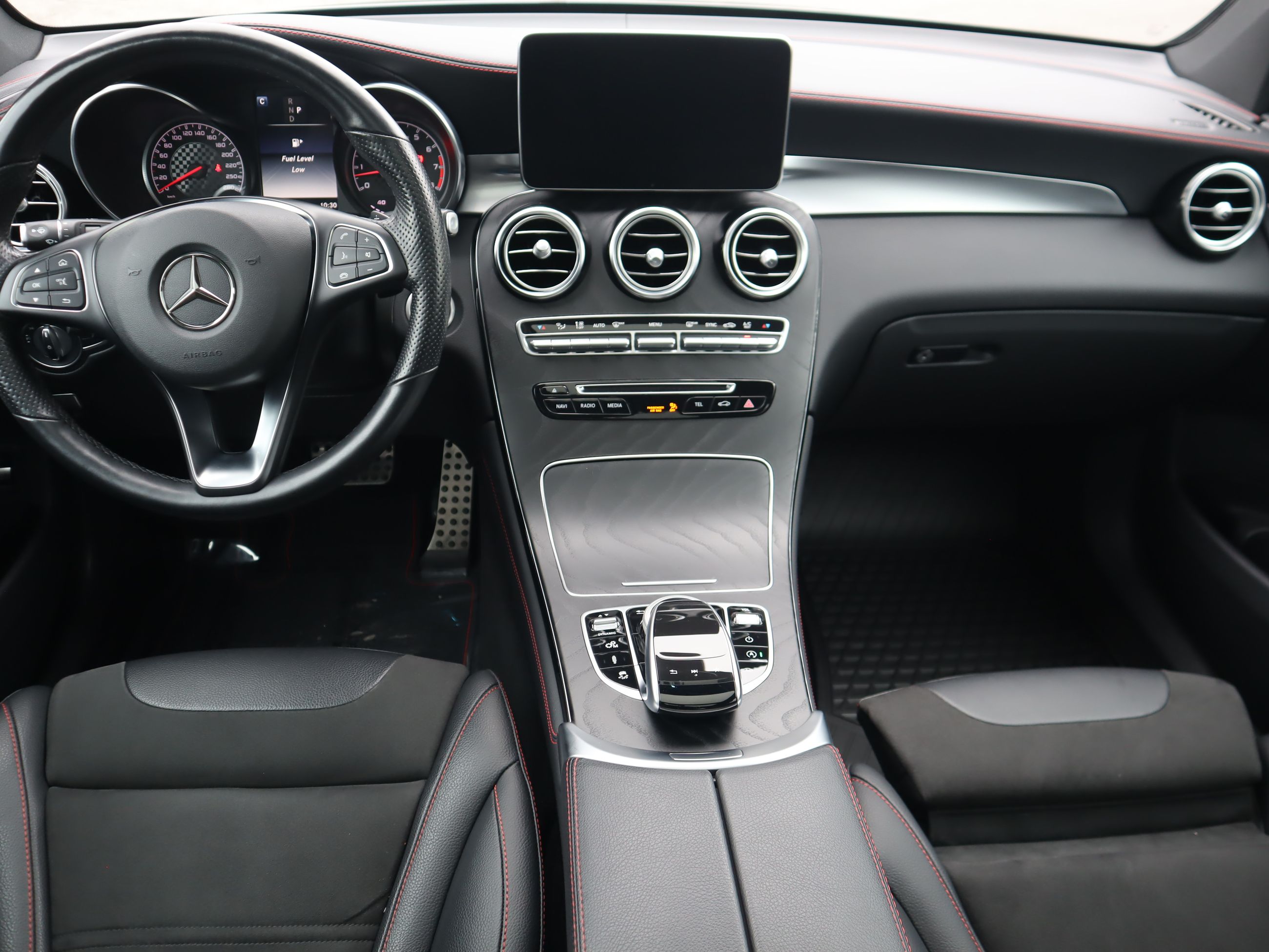 Mercedes-Benz GLC43 AMG  2019 à Vancouver, Colombie-Britannique