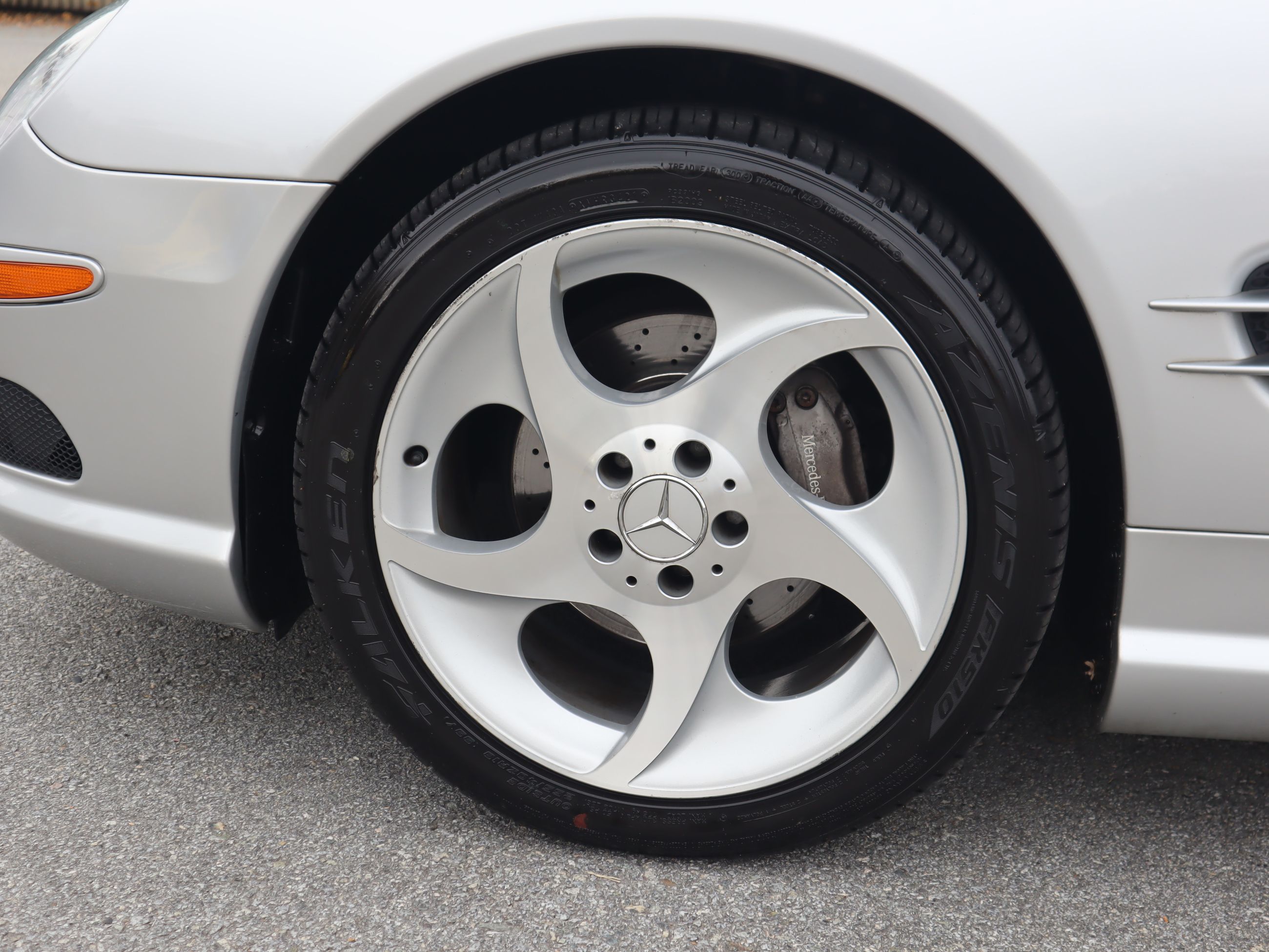 2004 Mercedes-Benz SL500 in Vancouver, British Columbia