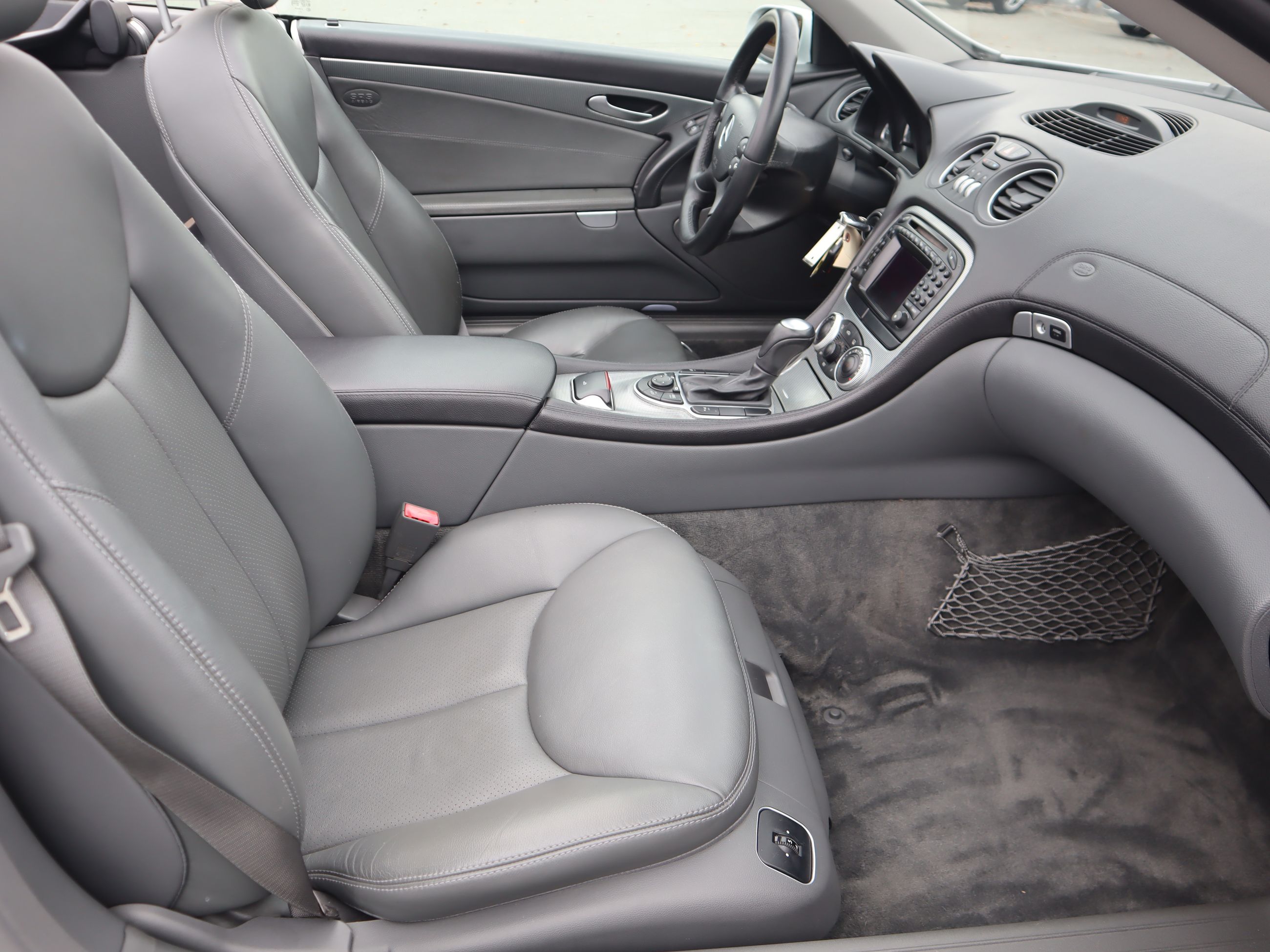 2004 Mercedes-Benz SL500 in Vancouver, British Columbia