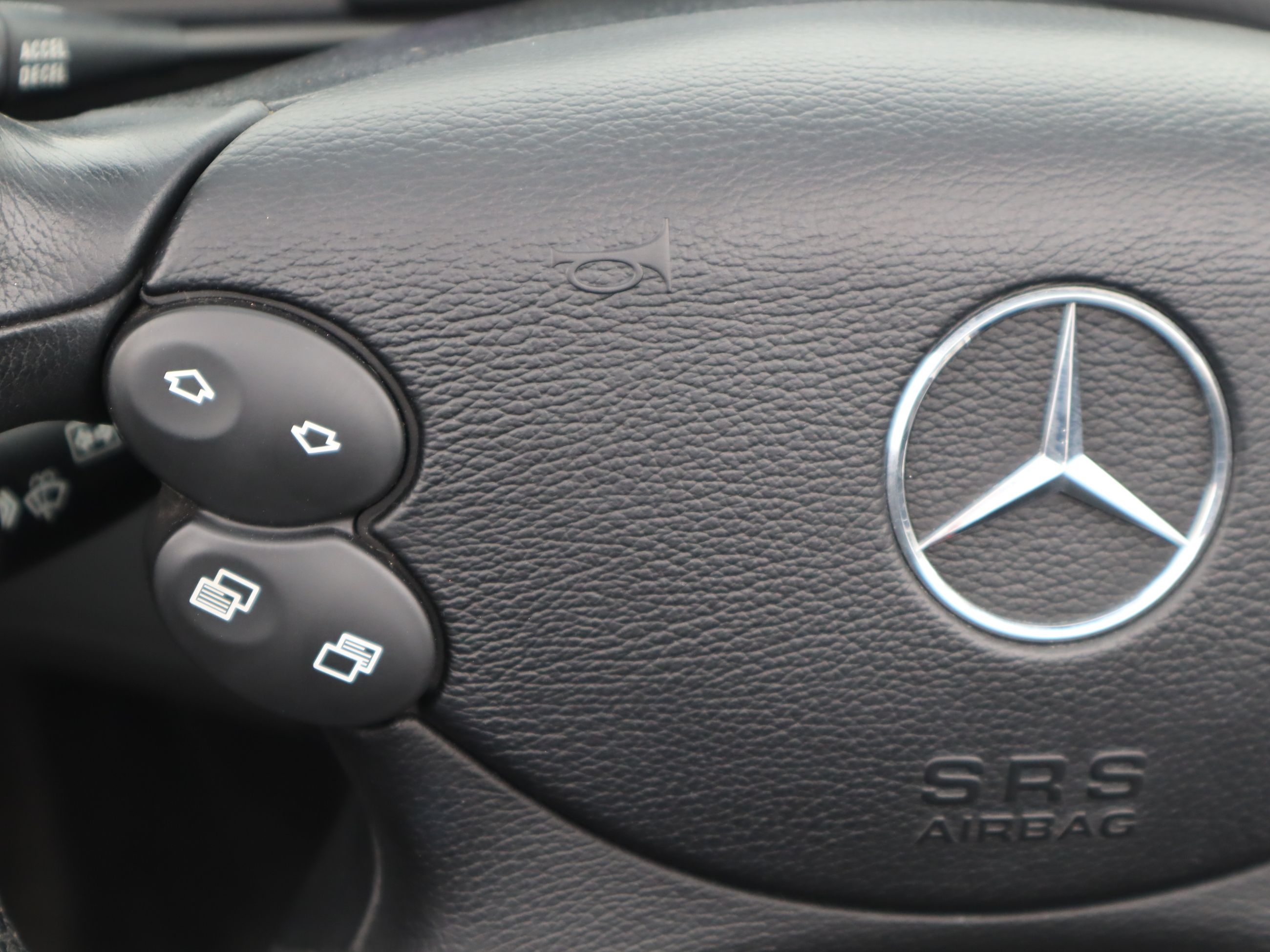 2004 Mercedes-Benz SL500 in Vancouver, British Columbia