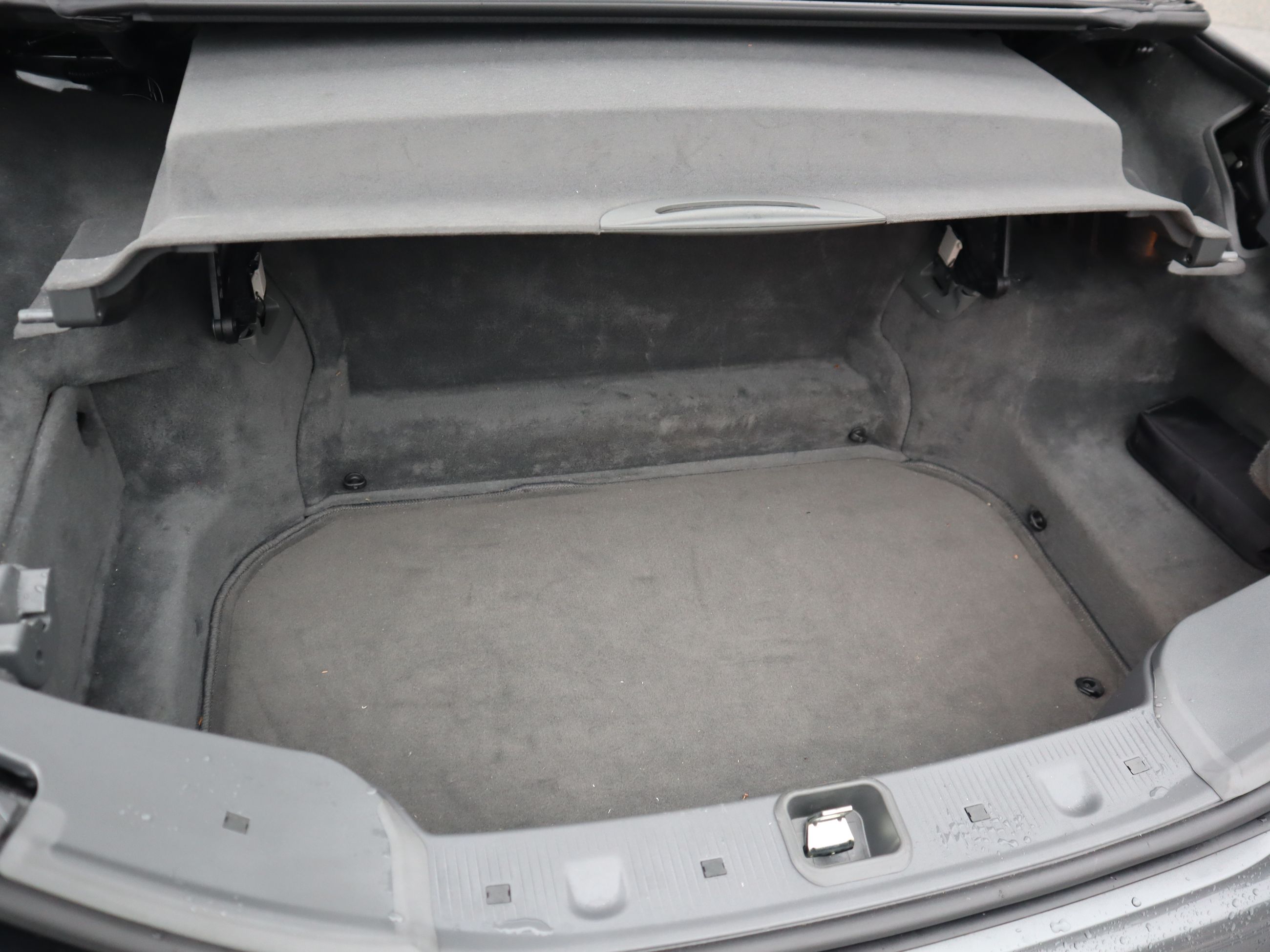 Mercedes-Benz SL600  2009 à Vancouver, Colombie-Britannique