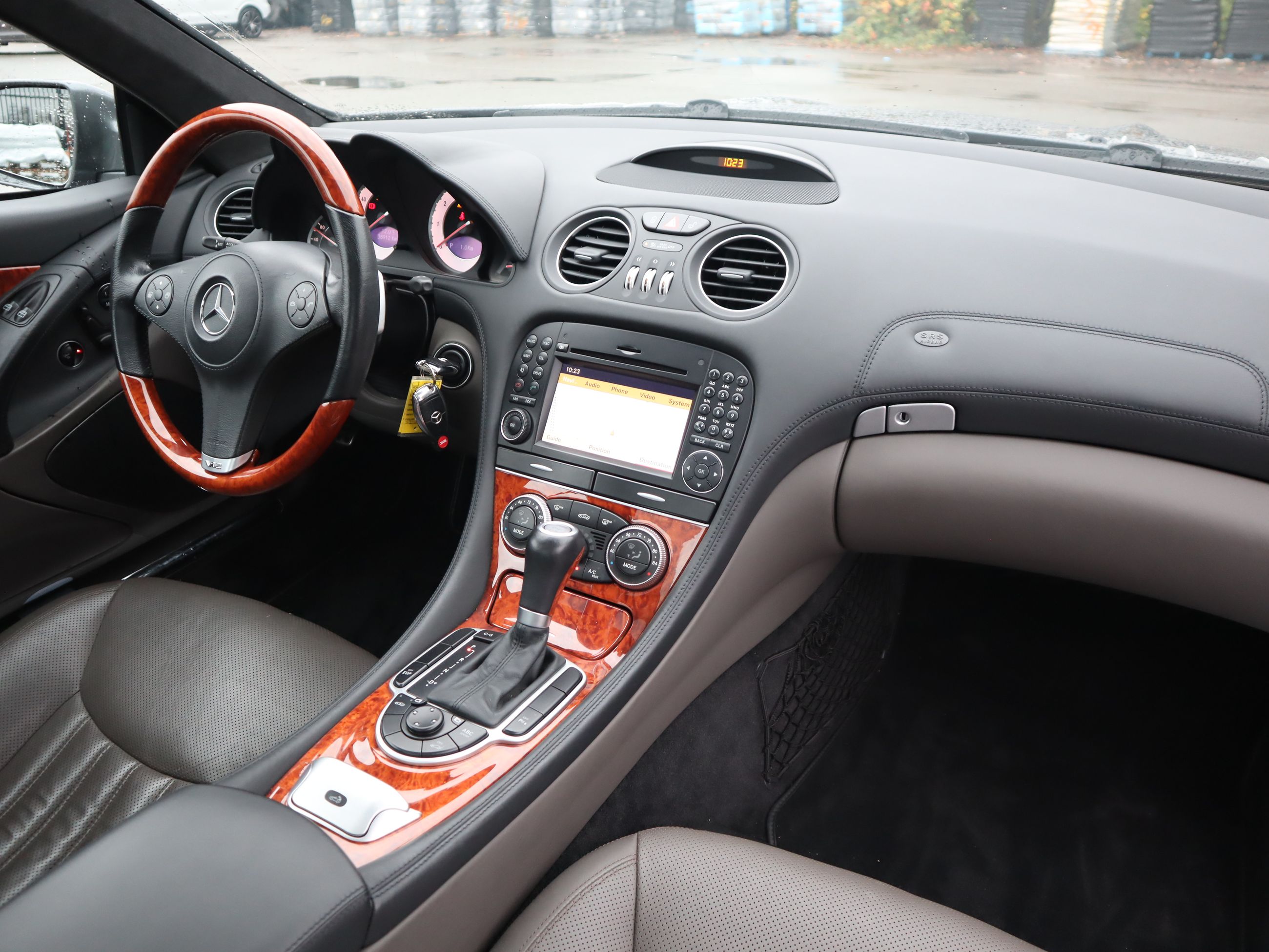 Mercedes-Benz SL600  2009 à Vancouver, Colombie-Britannique