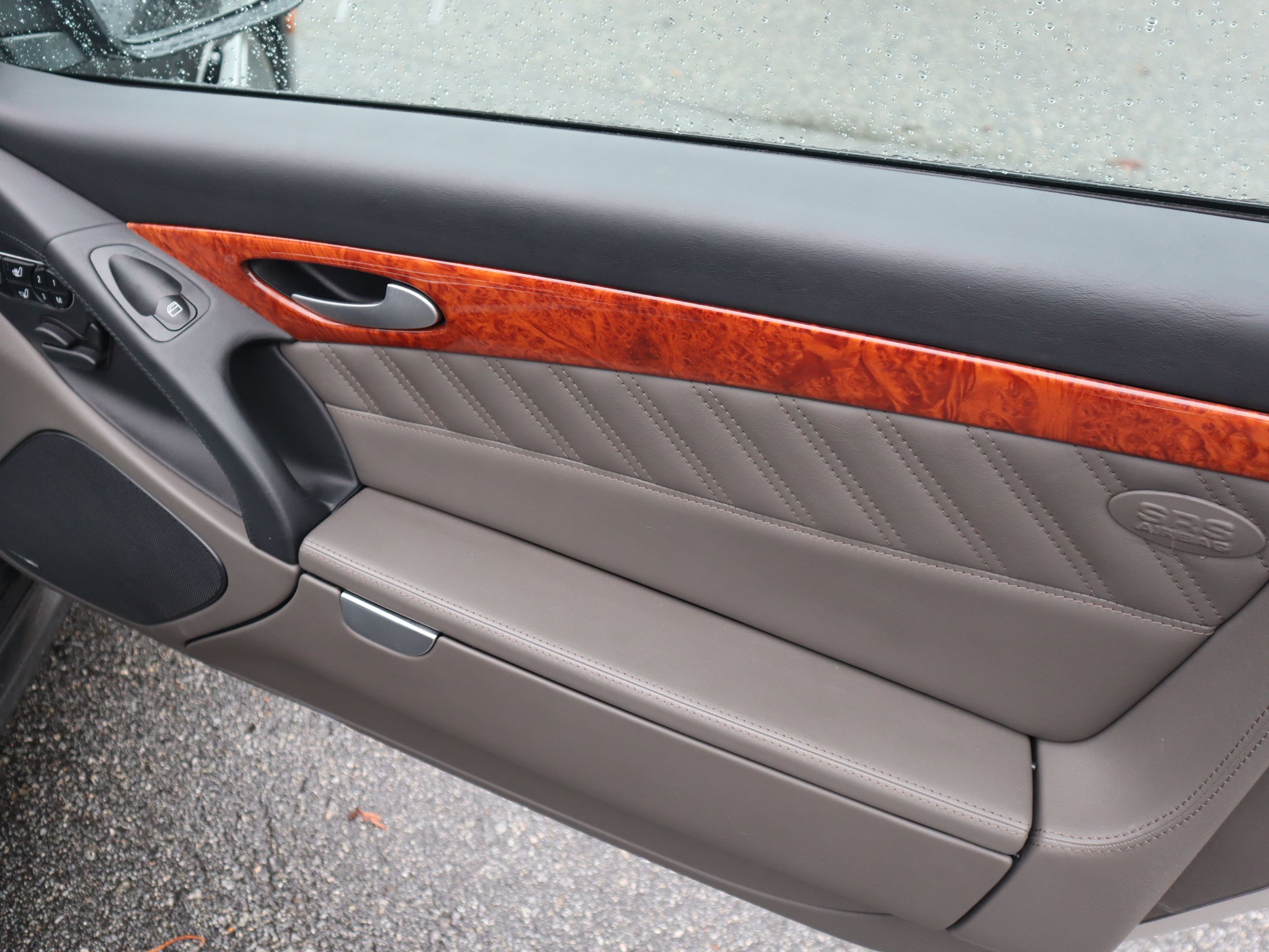 Mercedes-Benz SL600  2009 à Vancouver, Colombie-Britannique