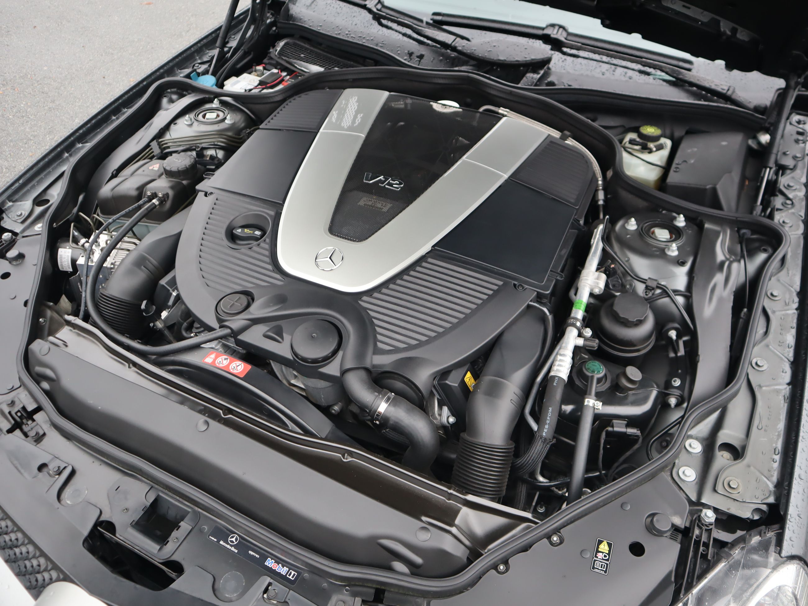 Mercedes-Benz SL600  2009 à Vancouver, Colombie-Britannique