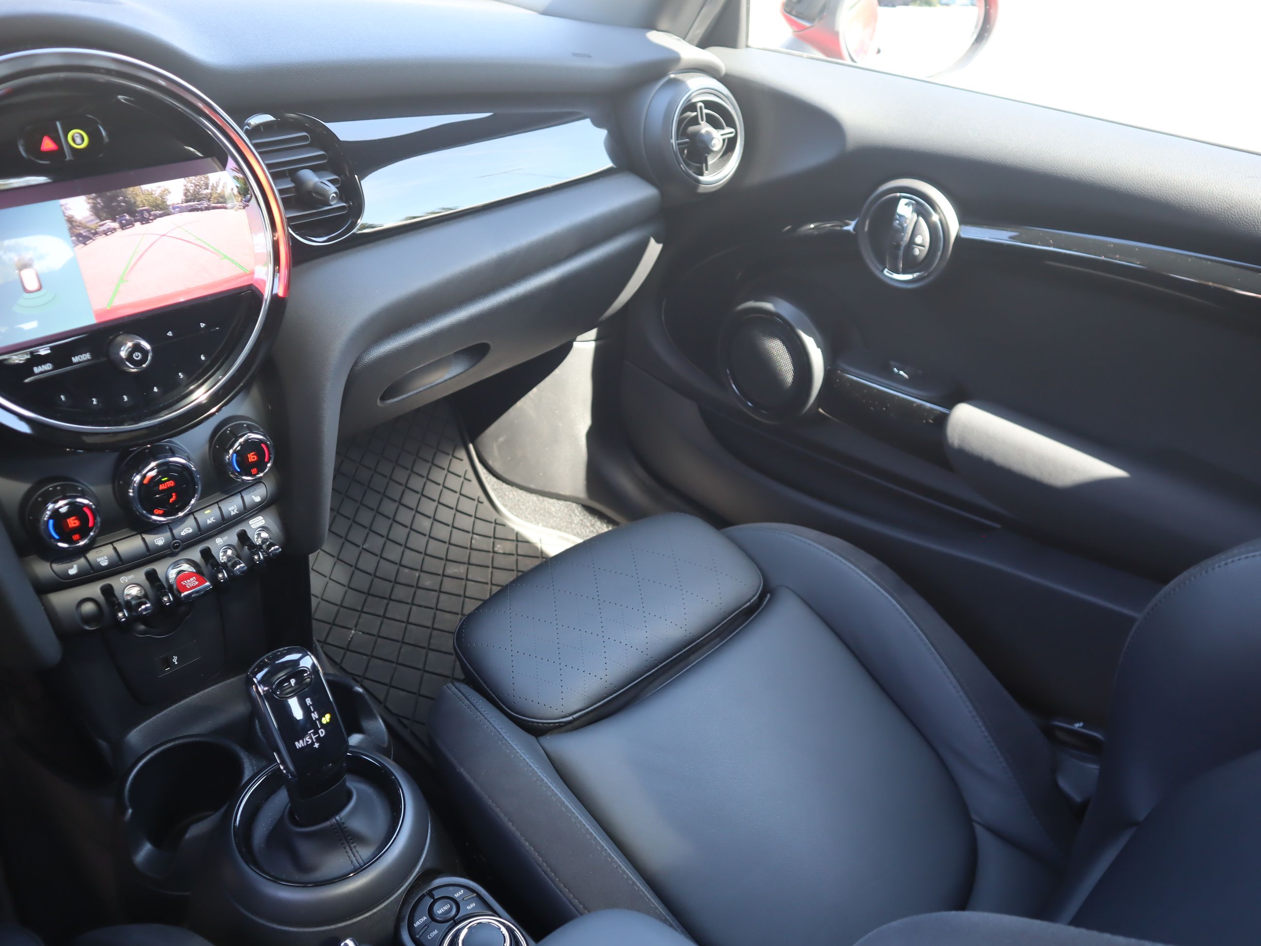 2023 MINI 3 Door in Vancouver, British Columbia