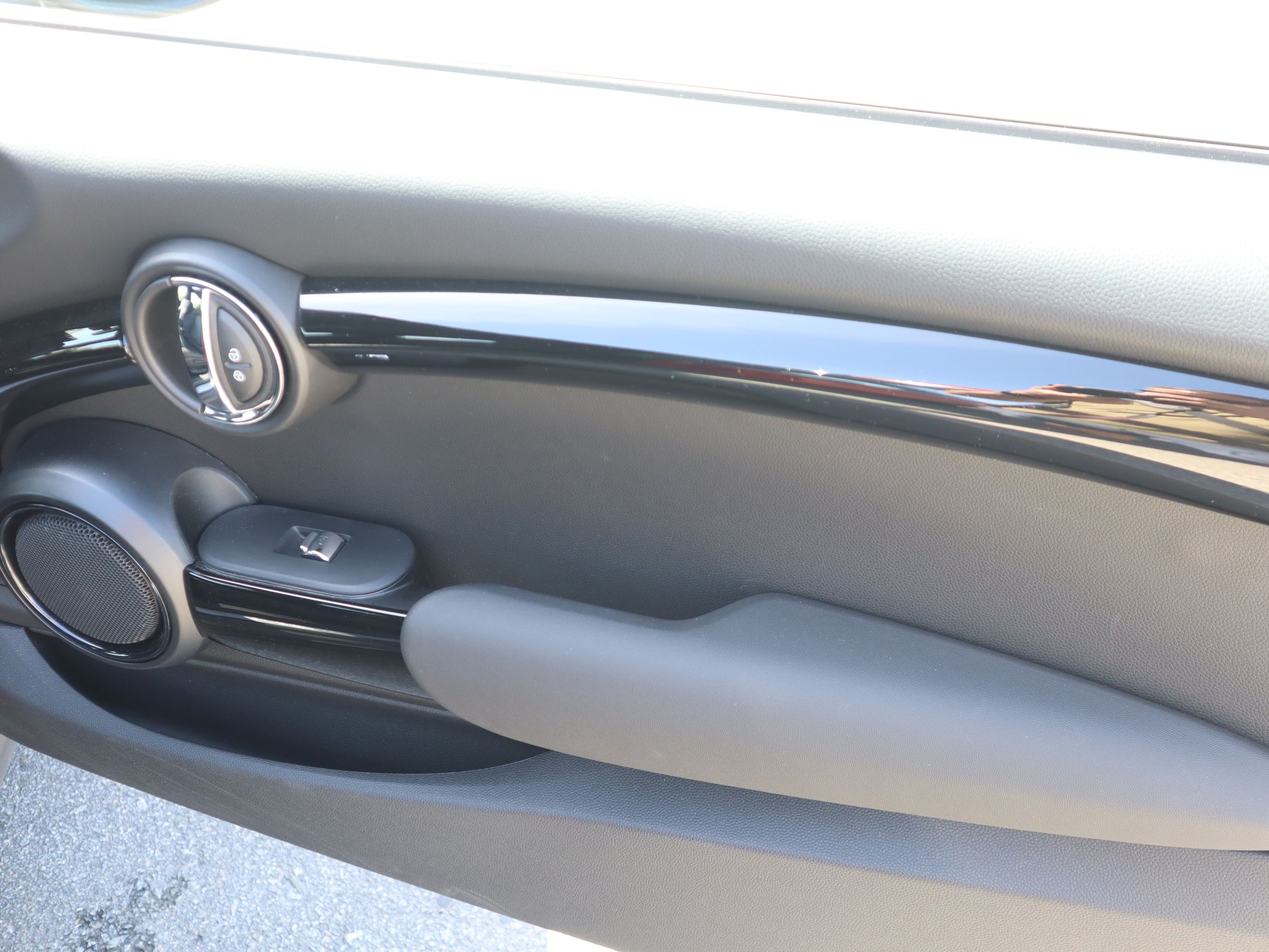 2023 MINI 3 Door in Vancouver, British Columbia