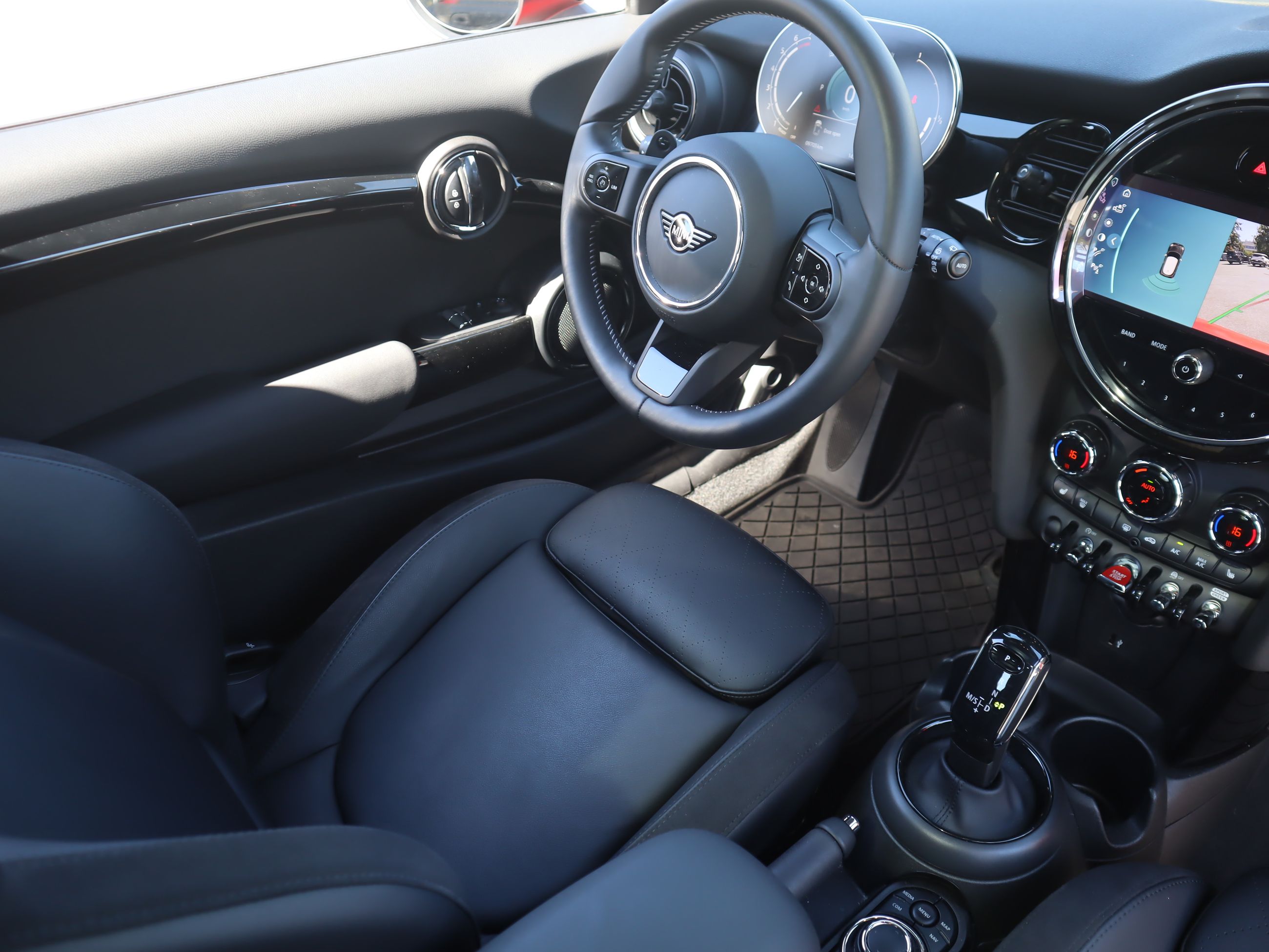 2023 MINI 3 Door in Vancouver, British Columbia