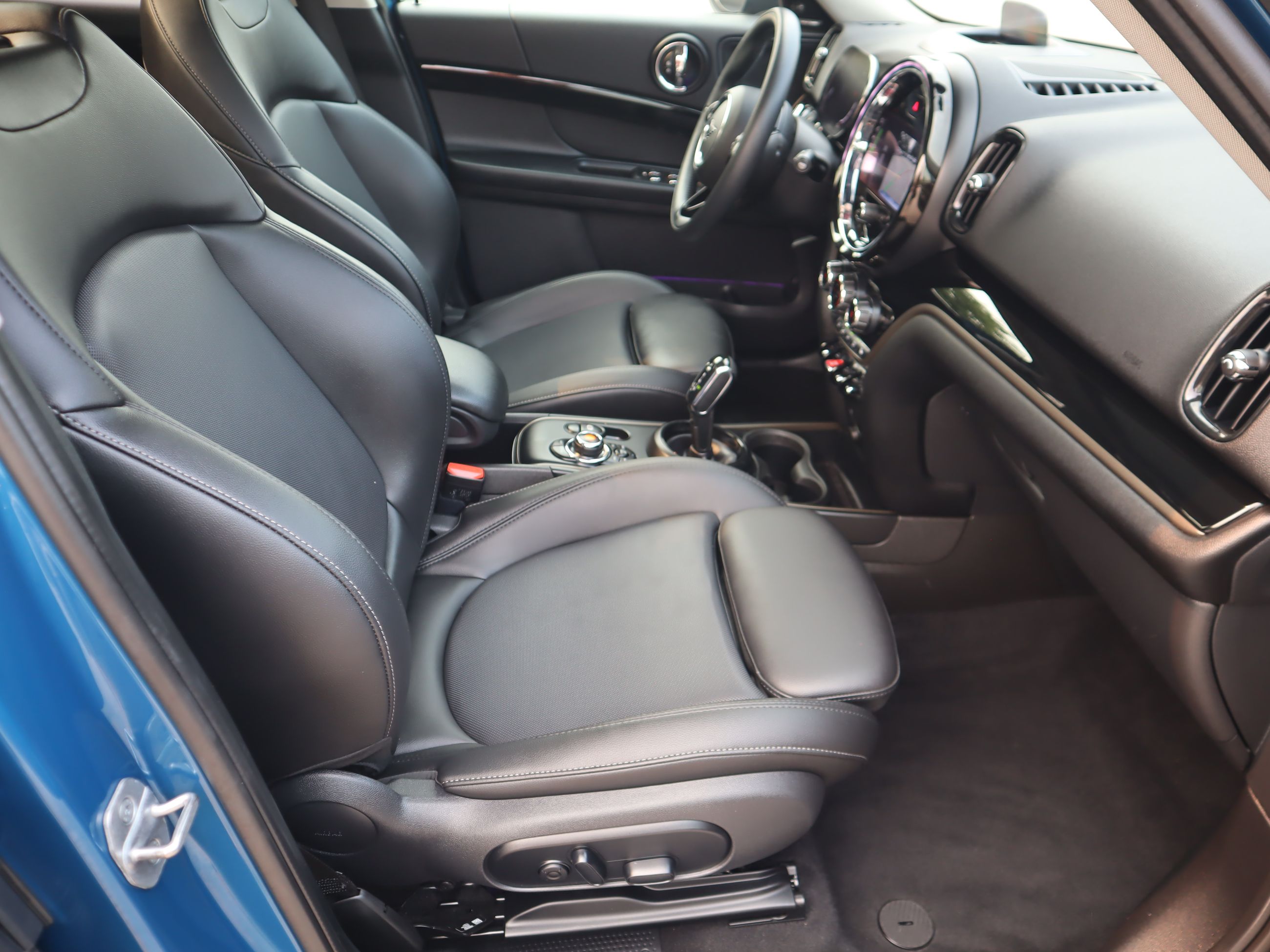 2021 MINI COOPER S Countryman in Vancouver, British Columbia